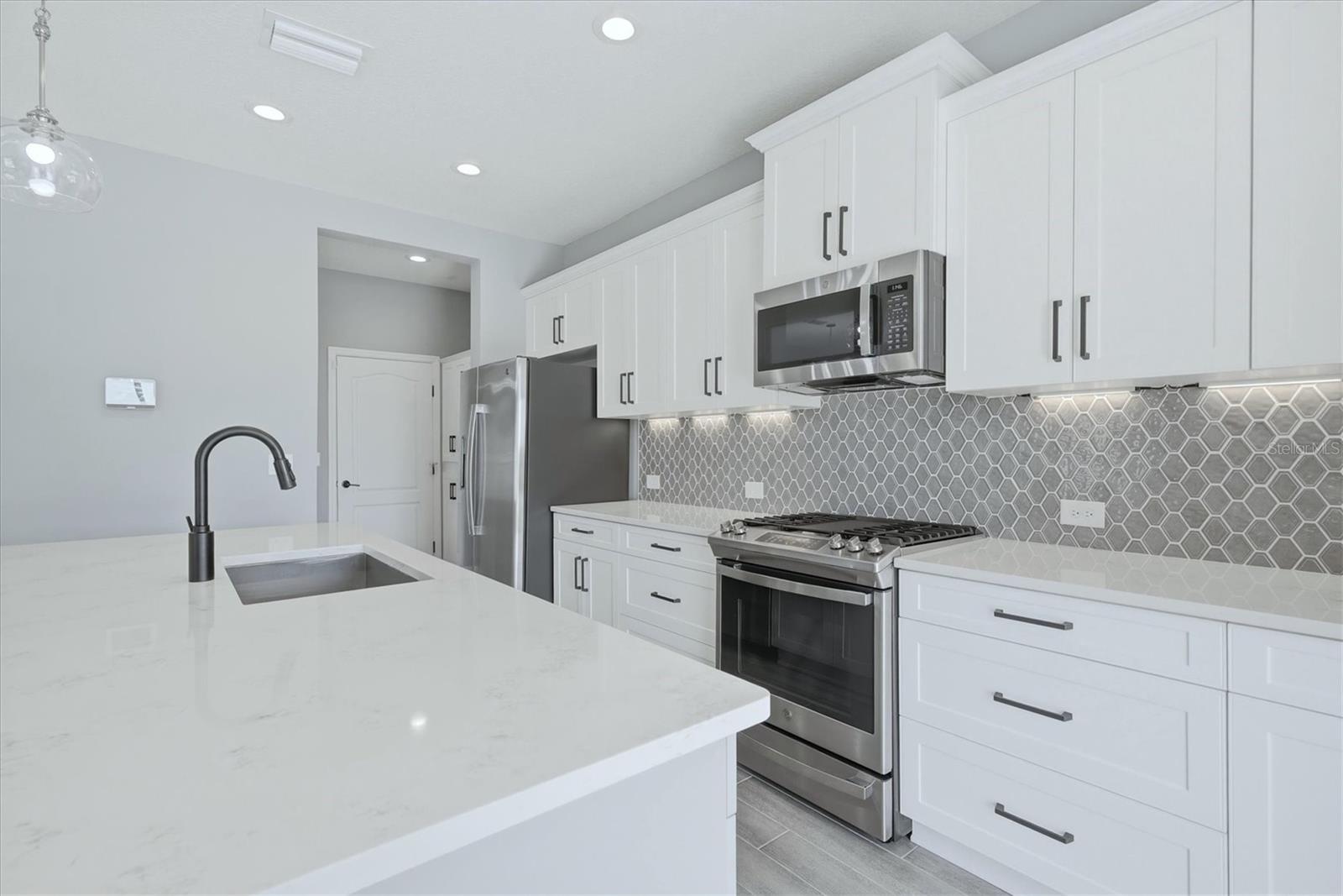 SILVERLEAF PH IV - Residential