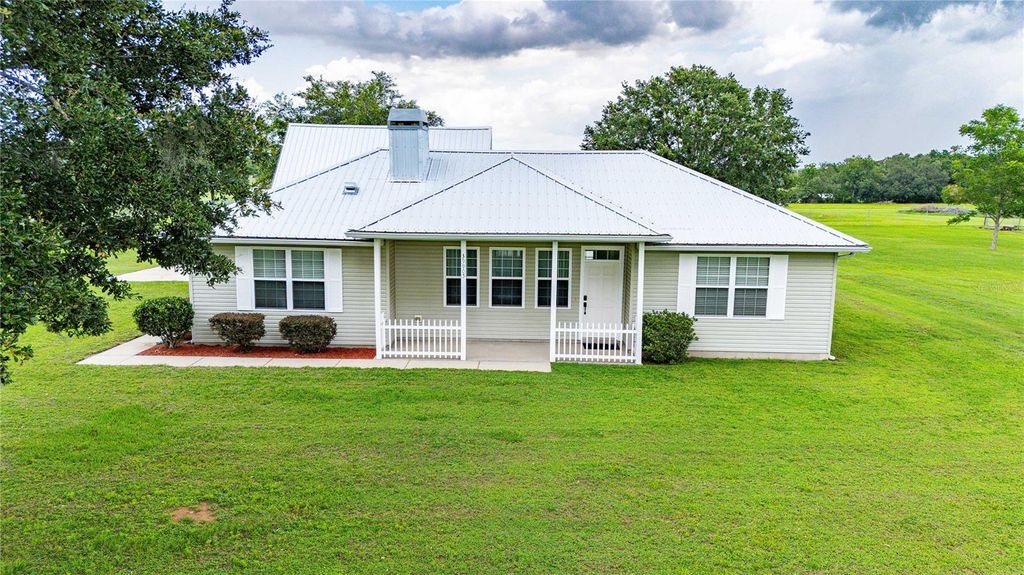 Photo of 39905 Townsend Road, Dade City, FL 33525 (MLS # TB8394831)