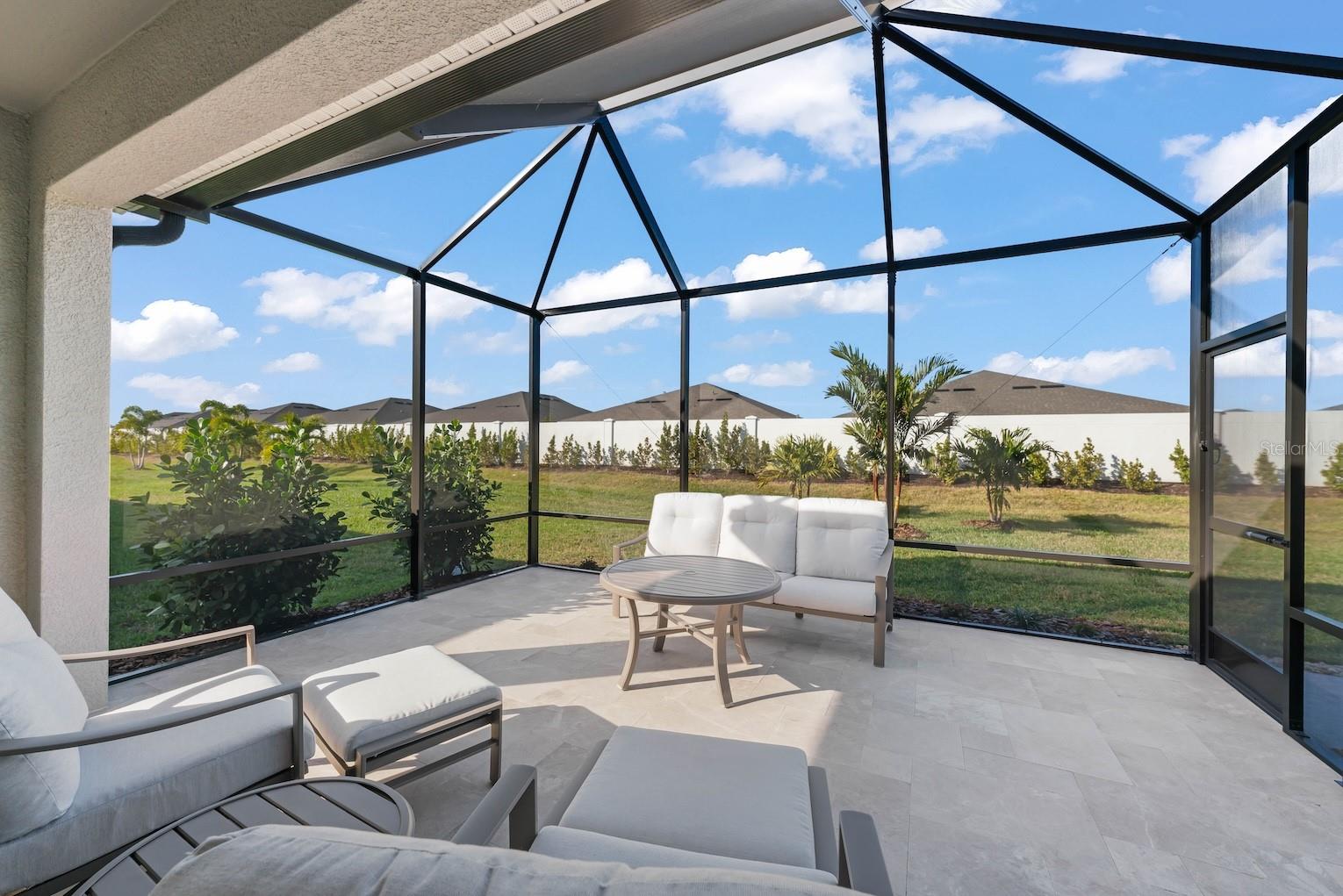 STAR FARMS AT LAKEWOOD RANCH - Residential