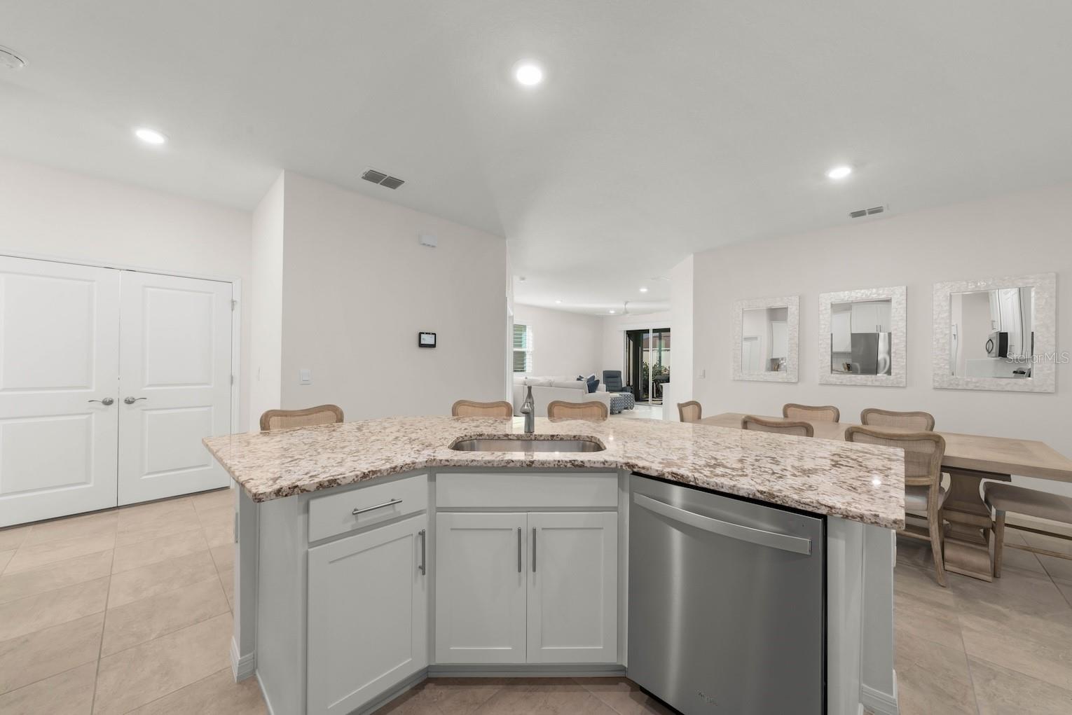 STAR FARMS AT LAKEWOOD RANCH - Residential