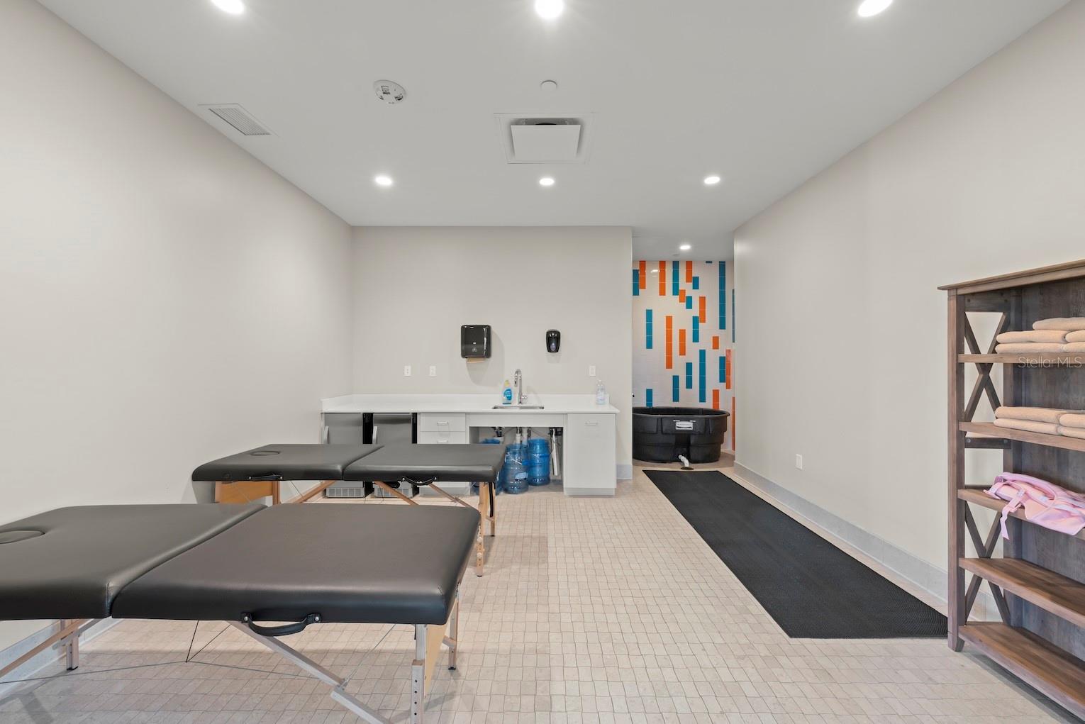 STAR FARMS AT LAKEWOOD RANCH - Residential