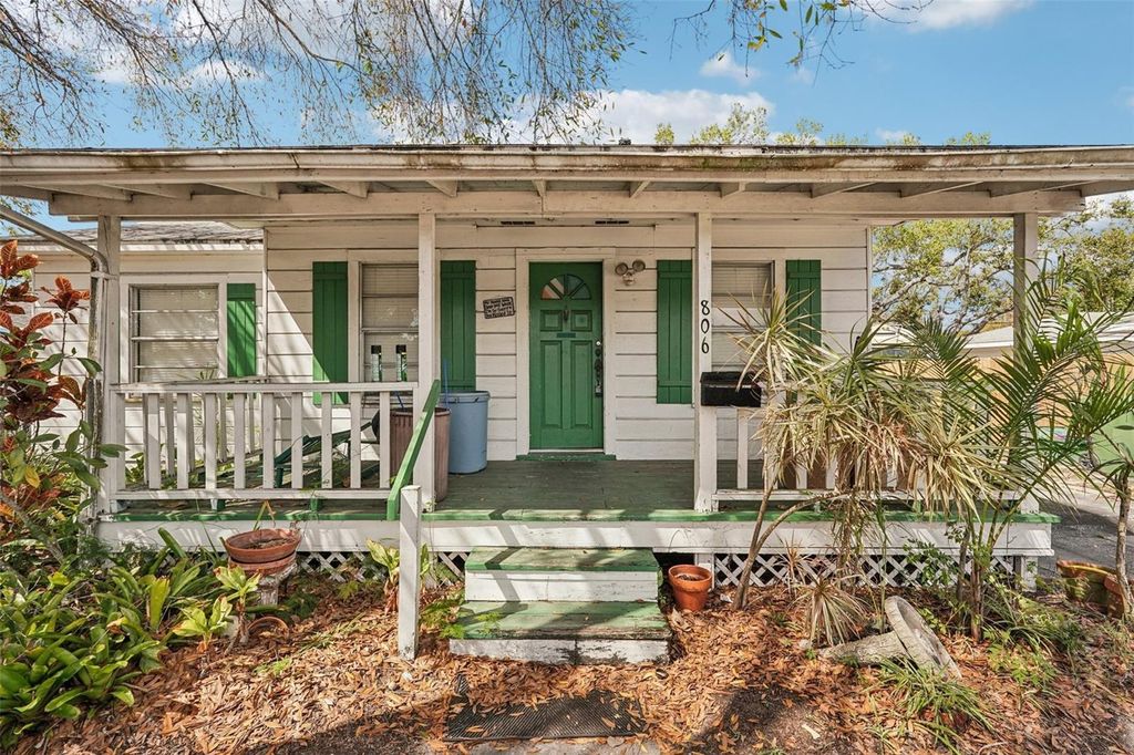 Photo of 806 33rd Street Court W, Bradenton, FL 34205 (MLS # TB8481996)