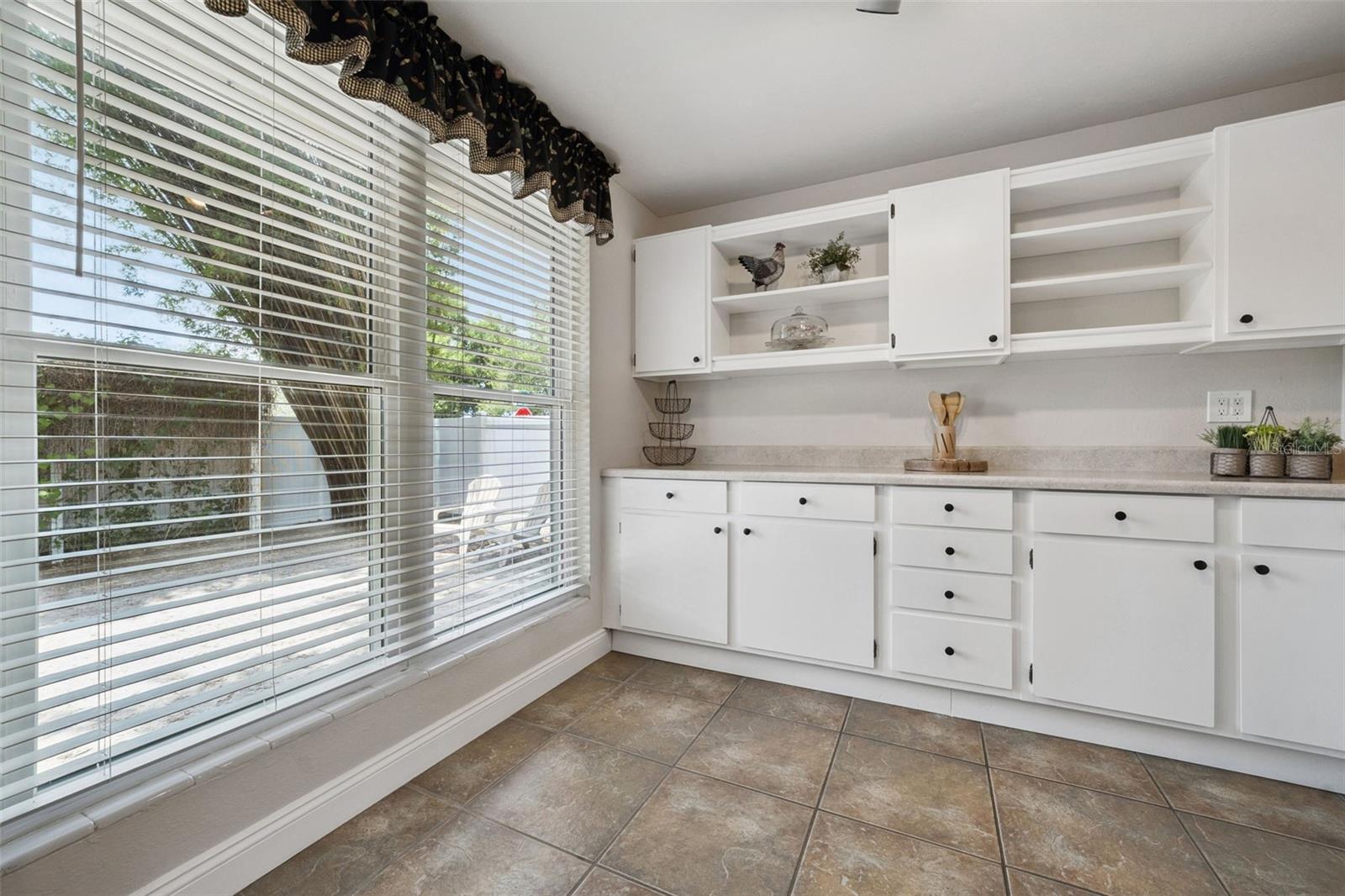 SYLVAN SHORES - Residential