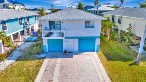 Photo of 2409 Avenue B, Bradenton Beach, FL 34217 (MLS # A4692093)