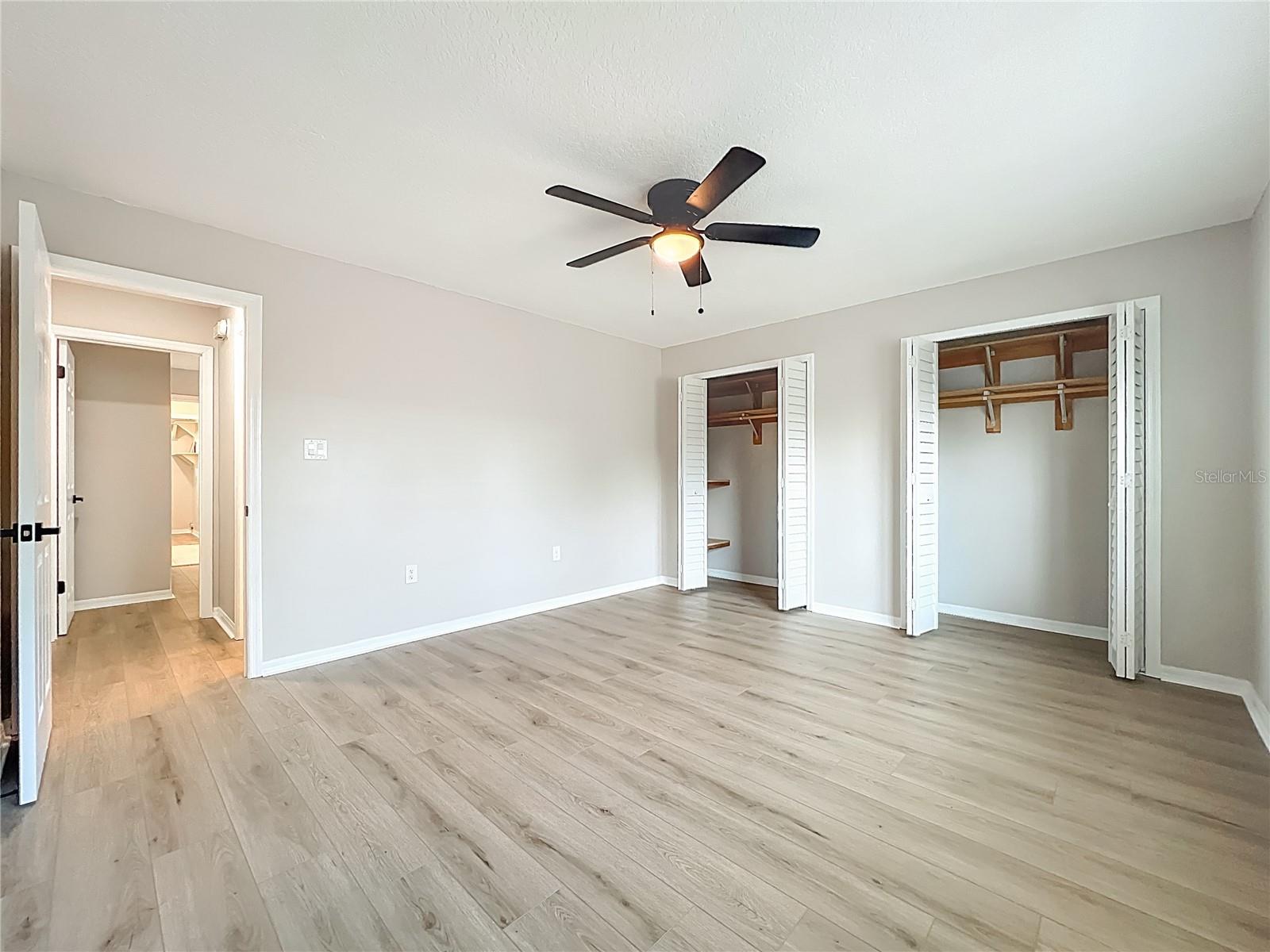 MOUNT PLYMOUTH - Residential