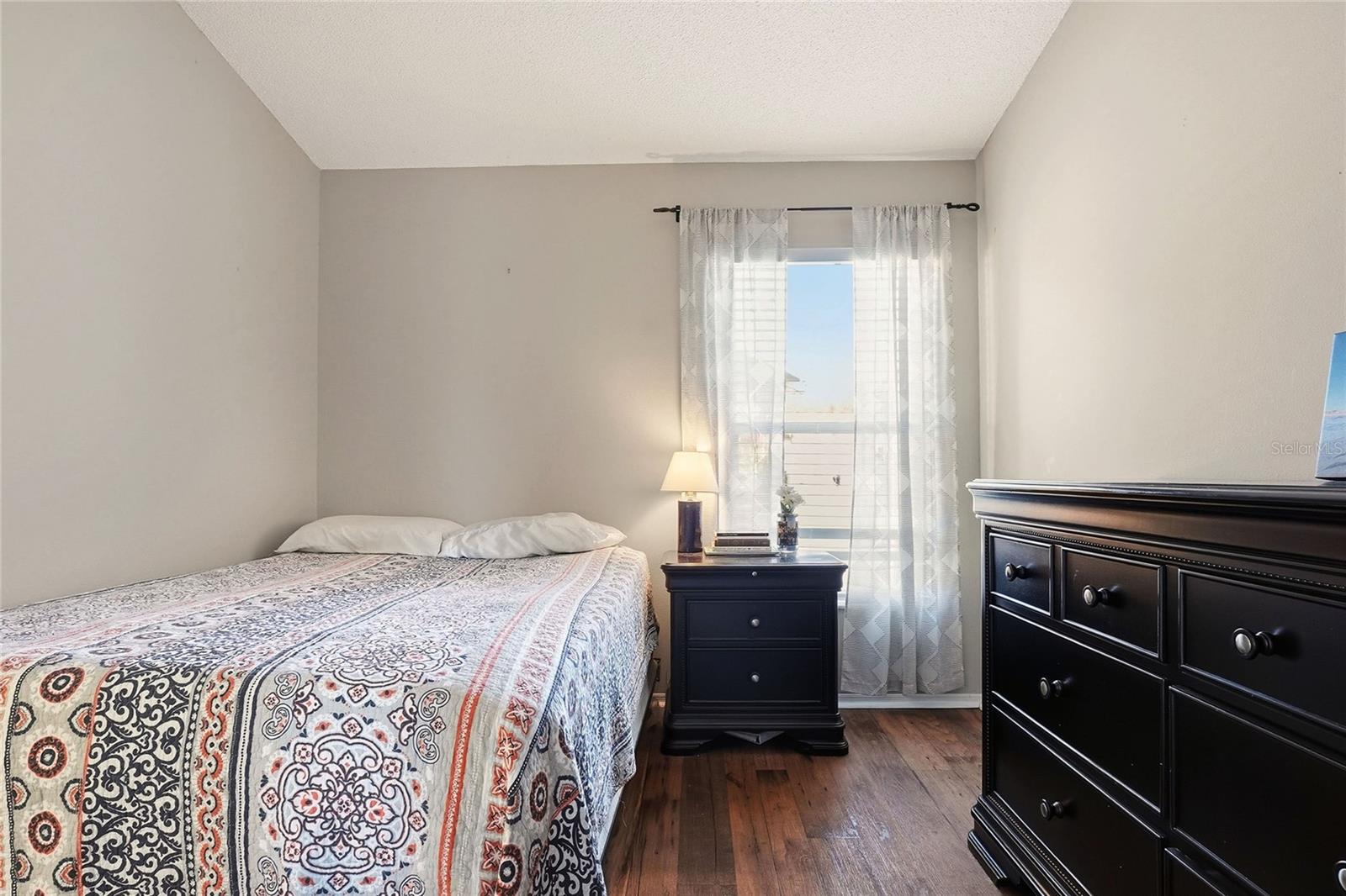 EMERALD COVE - Residential