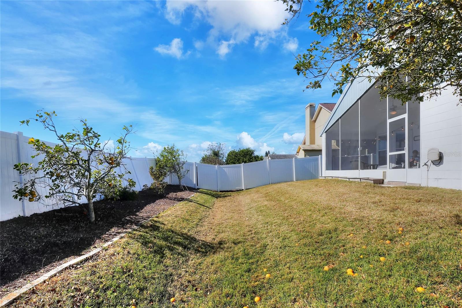 EMERALD COVE - Residential