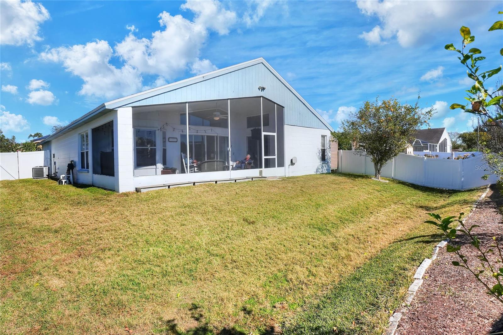 EMERALD COVE - Residential