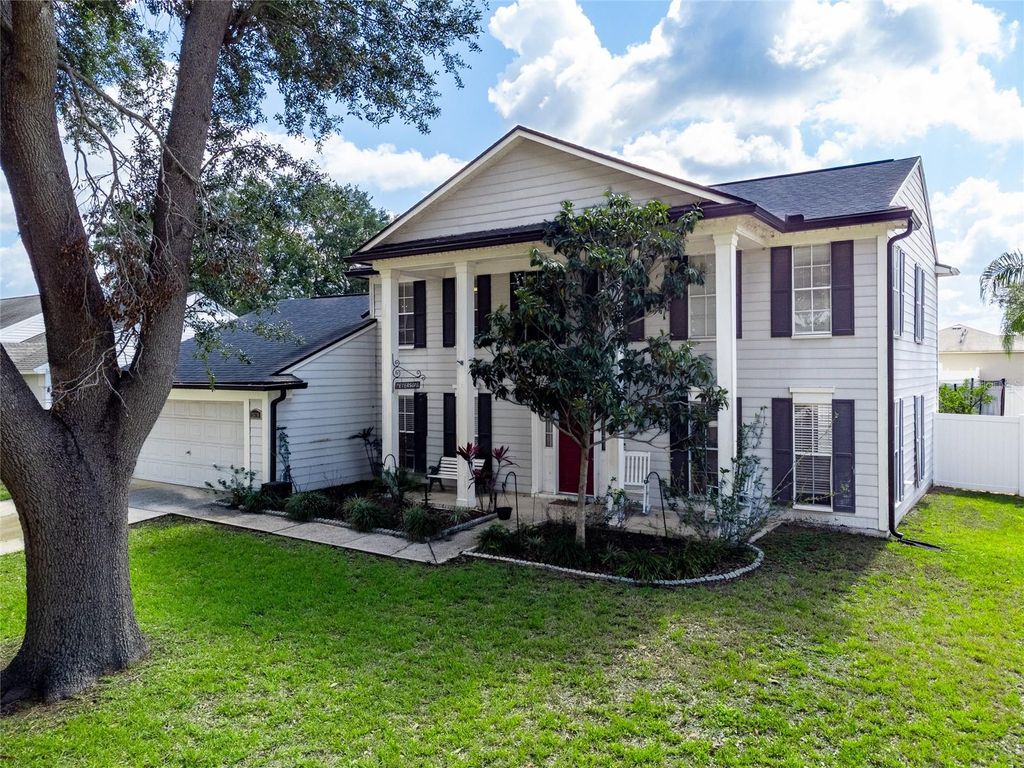 Photo of 2619 Green Valley Street, Valrico, FL 33596 (MLS # TB8388341)