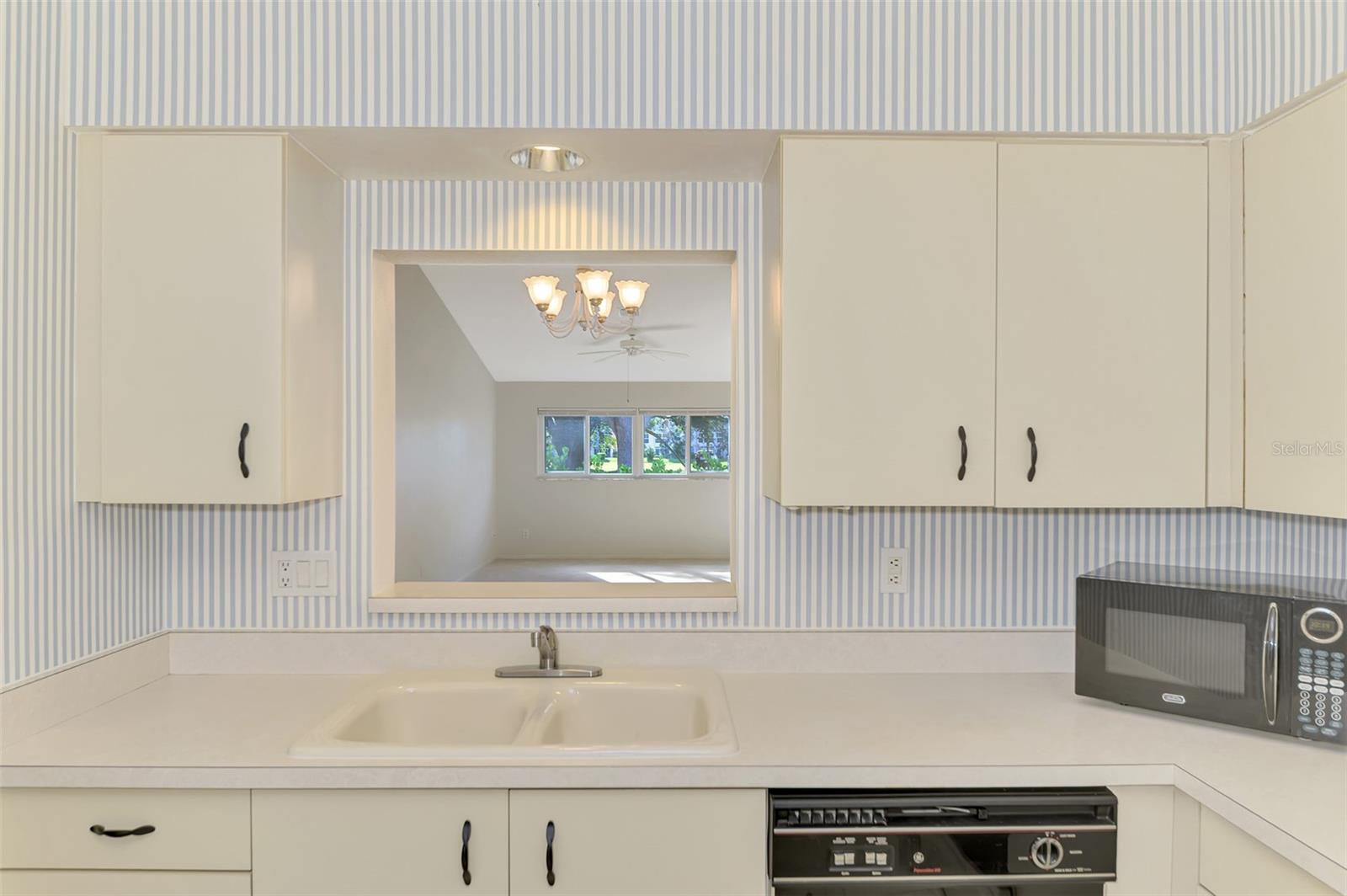 IRONWOOD VILLAS - Residential