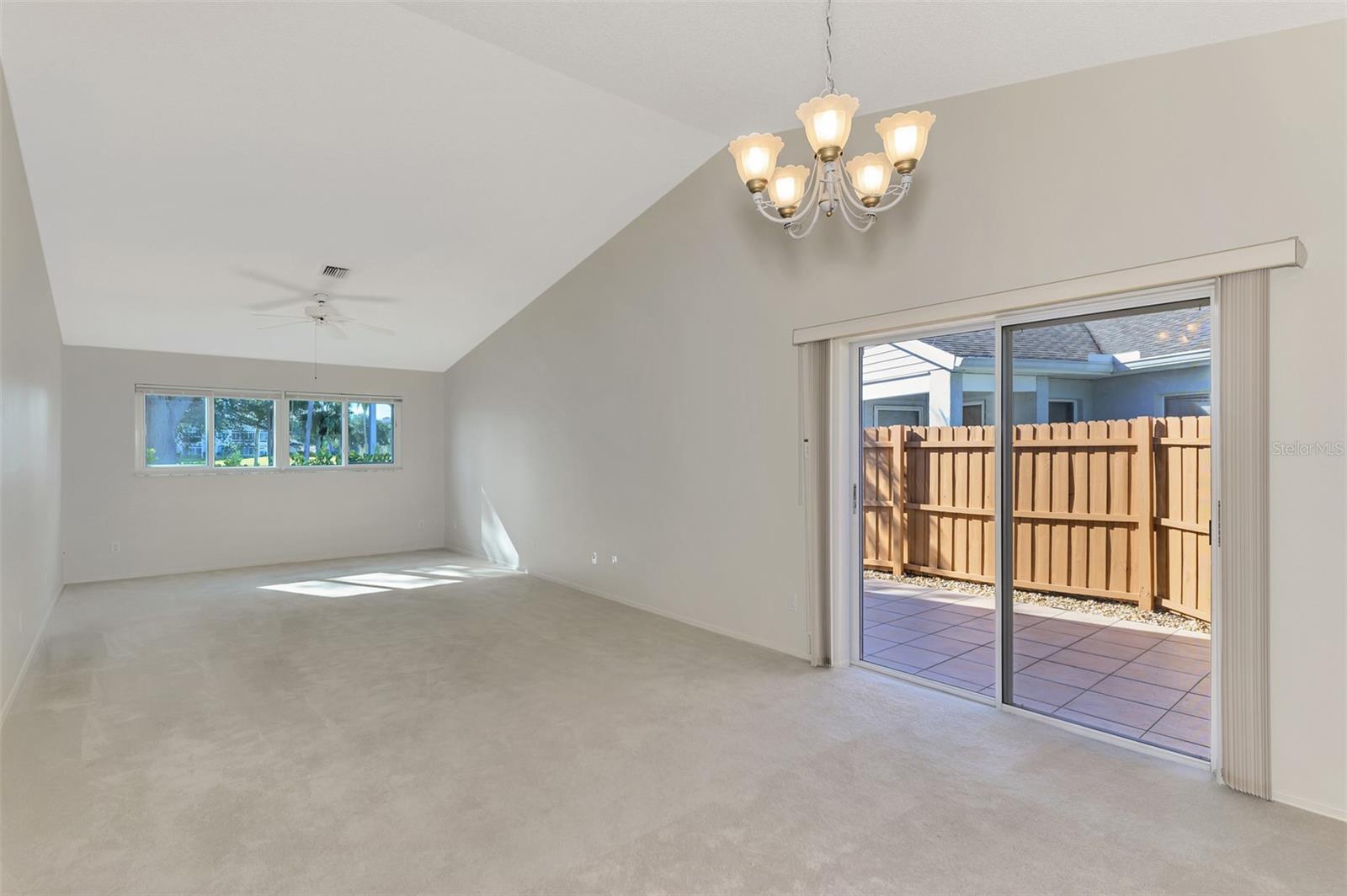 IRONWOOD VILLAS - Residential