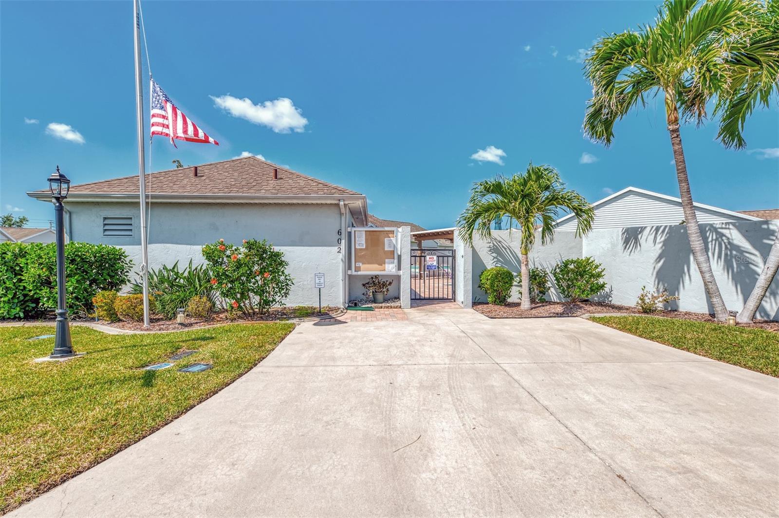 IRONWOOD VILLAS - Residential