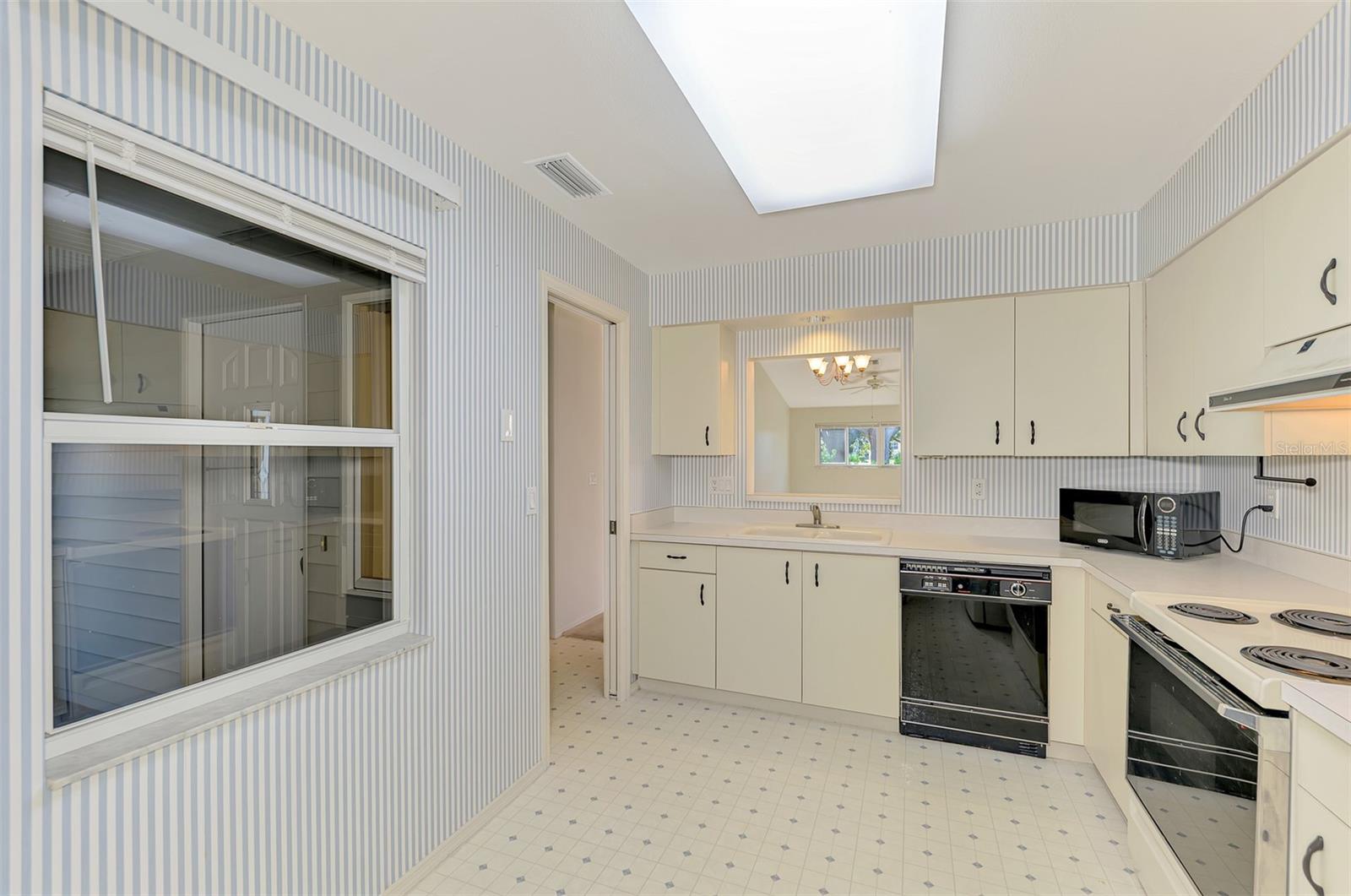 IRONWOOD VILLAS - Residential