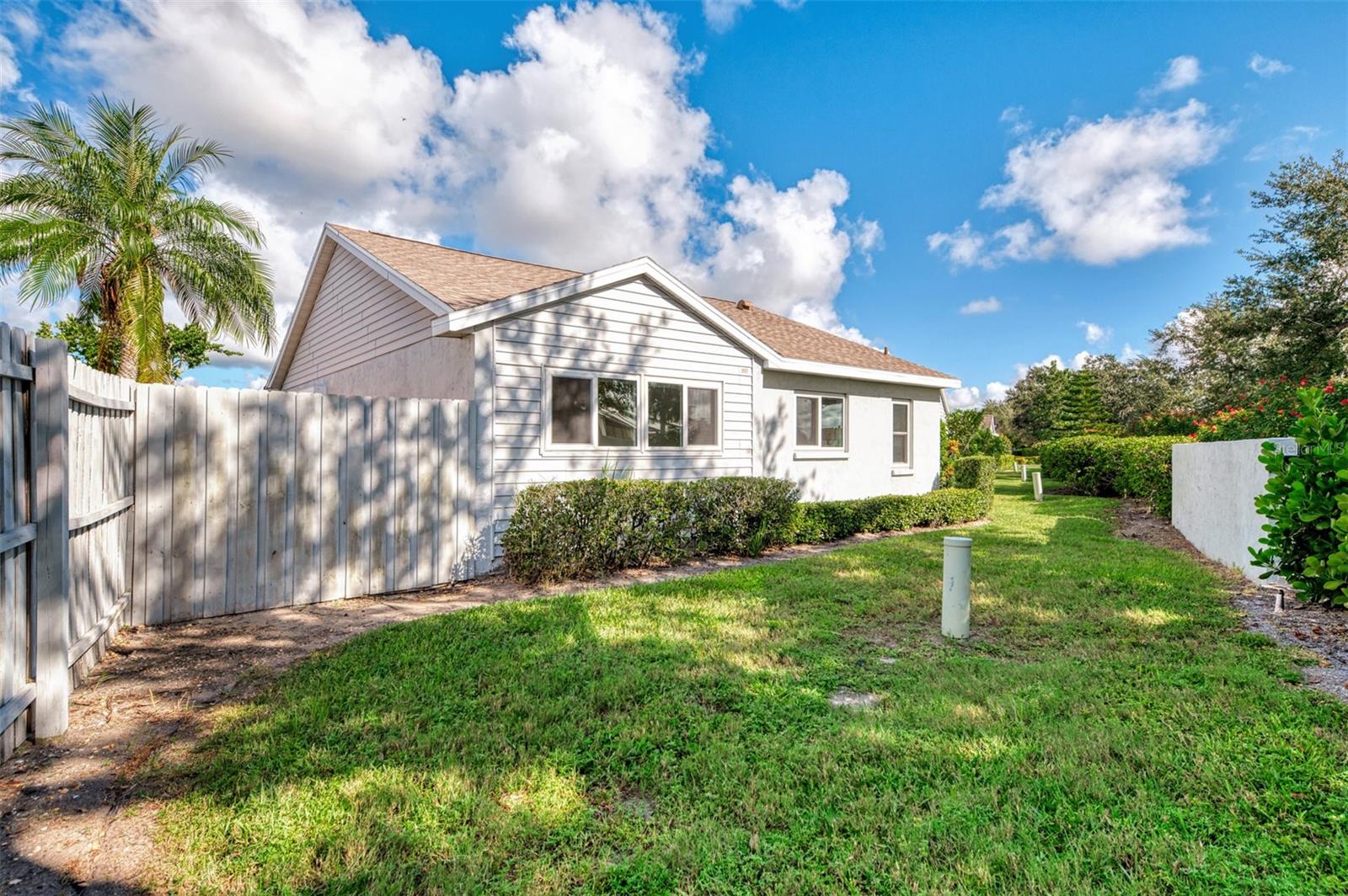 IRONWOOD VILLAS - Residential