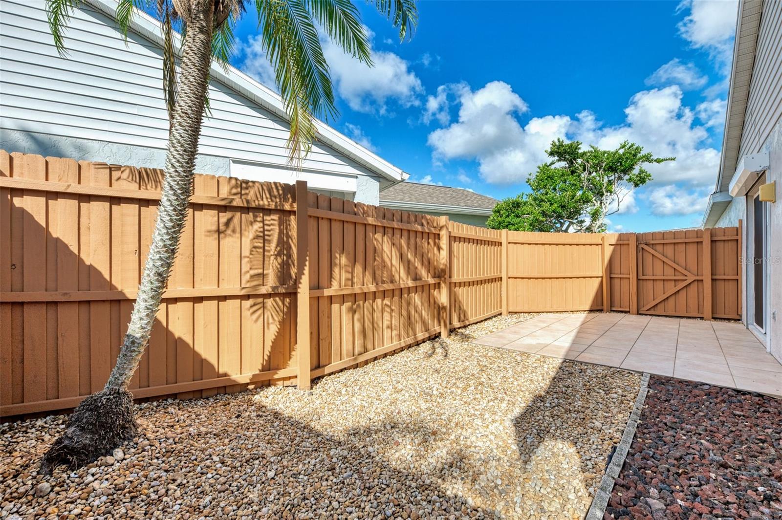 IRONWOOD VILLAS - Residential