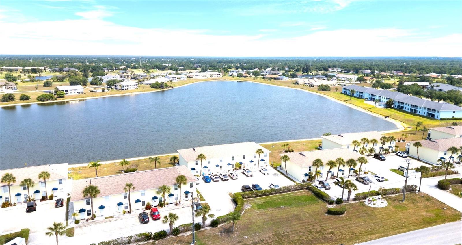 LAKE RIO TWNHMS - Residential