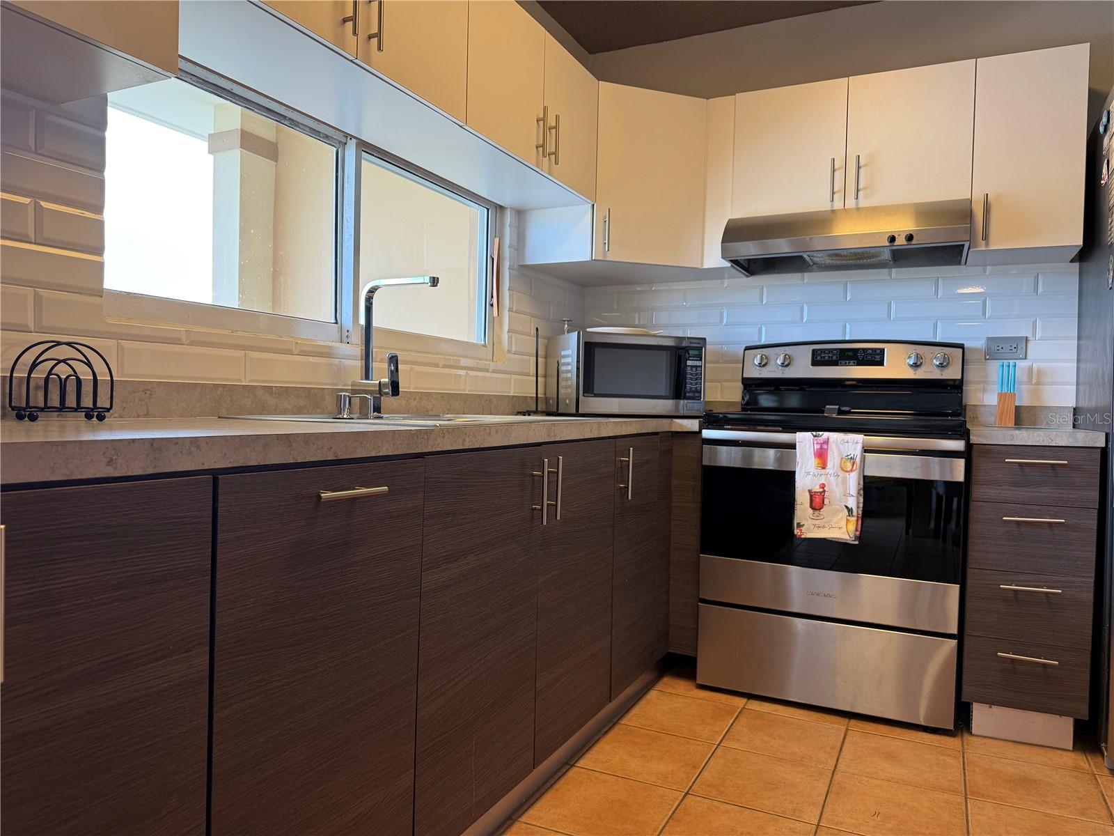 CASA DEL MAR II - Residential Lease