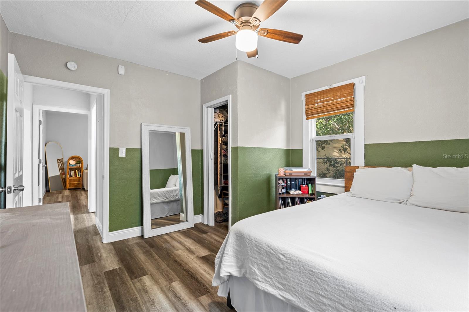 LAUGHNERS LAKEVIEW ADD - Residential