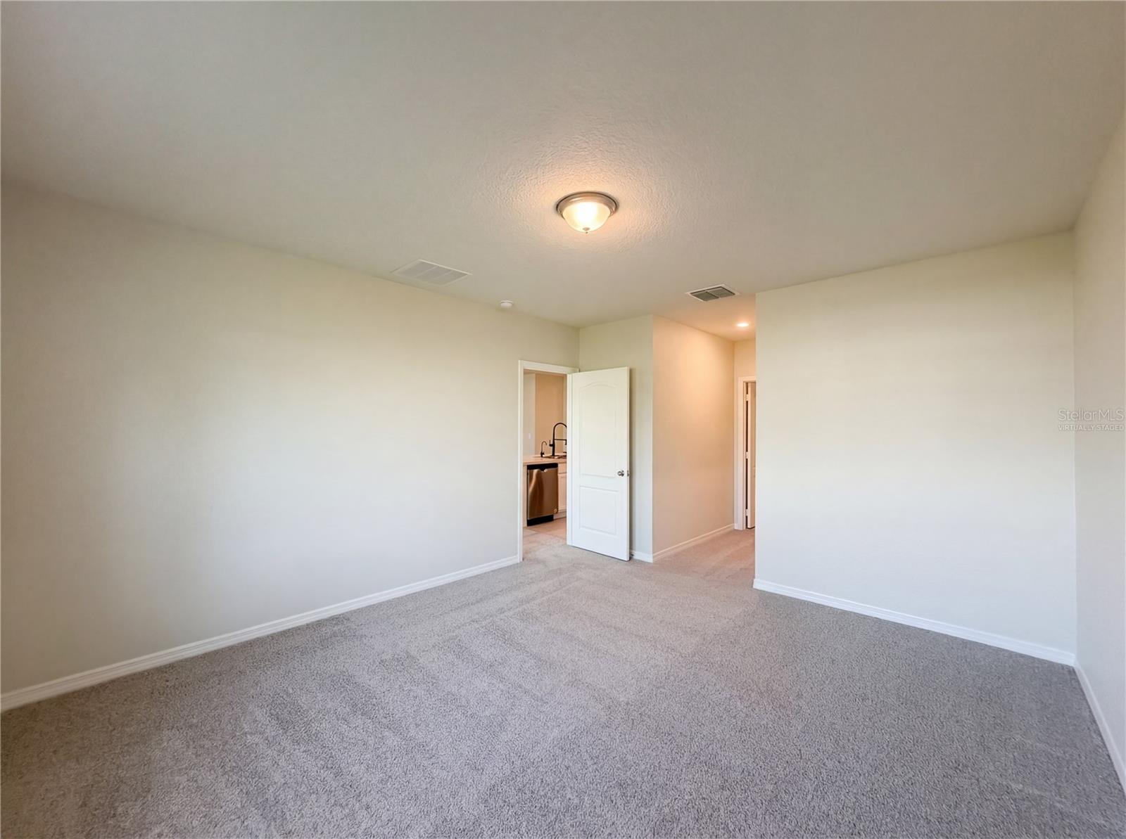 ELMWOOD - Residential