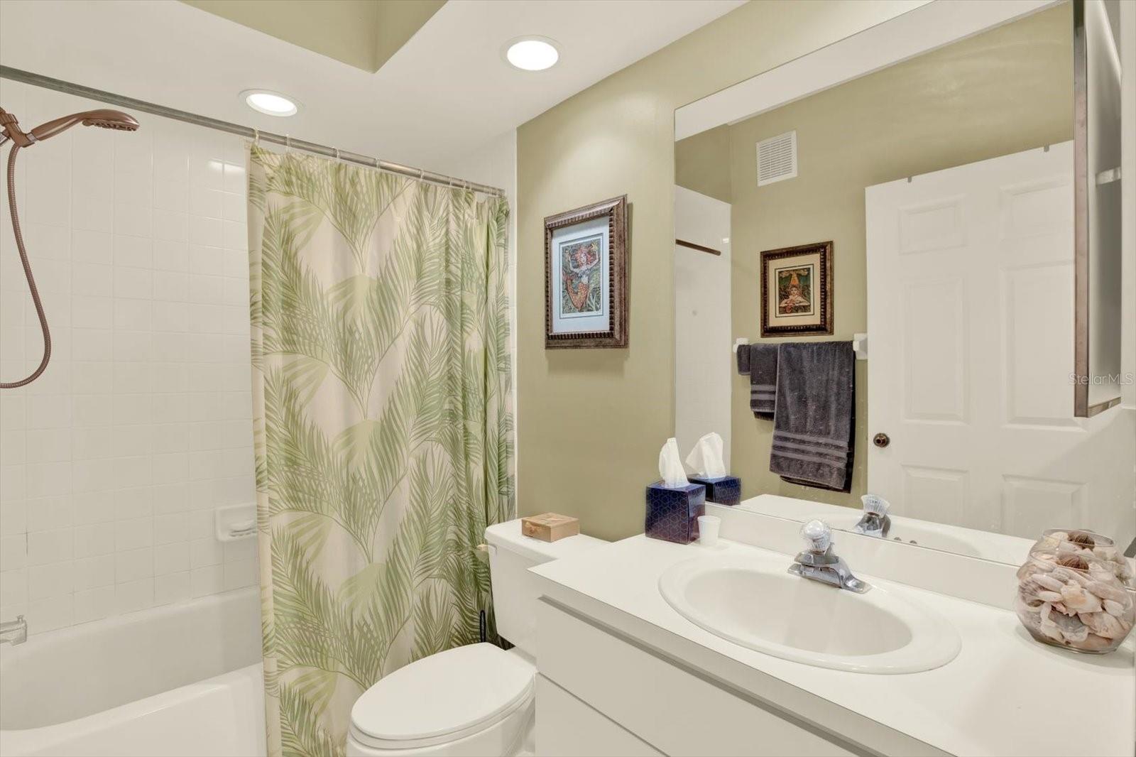 SHIPWATCH - Residential