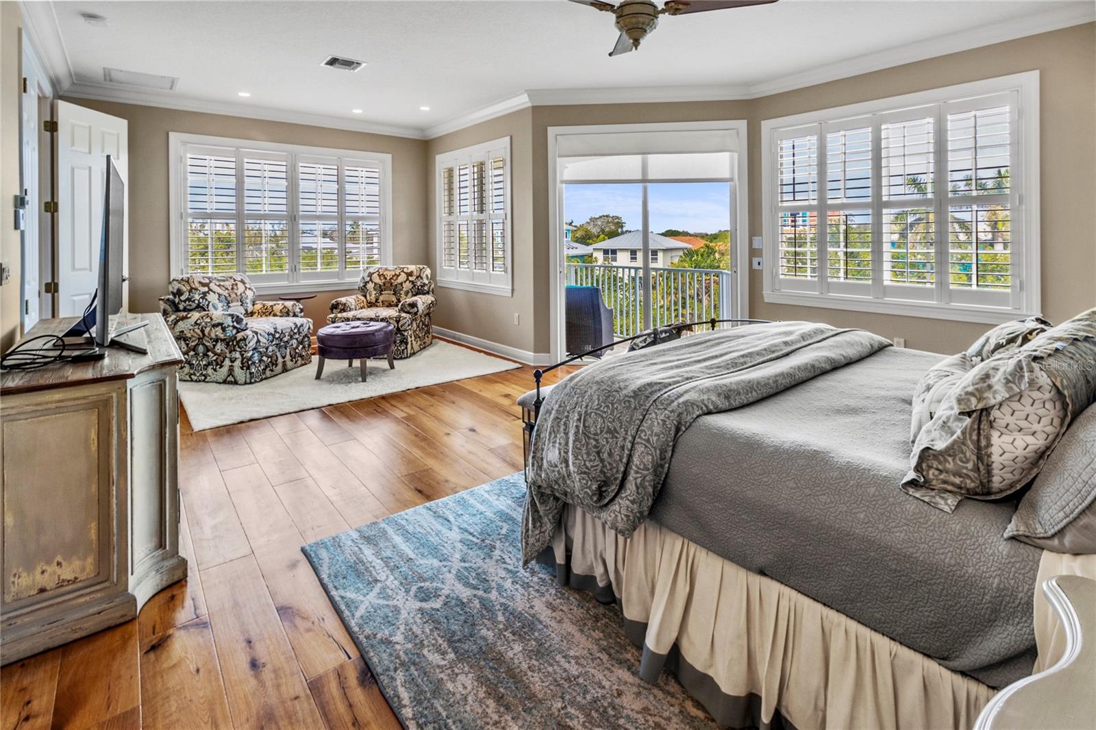 GRAND SIESTA 1 - Residential Income