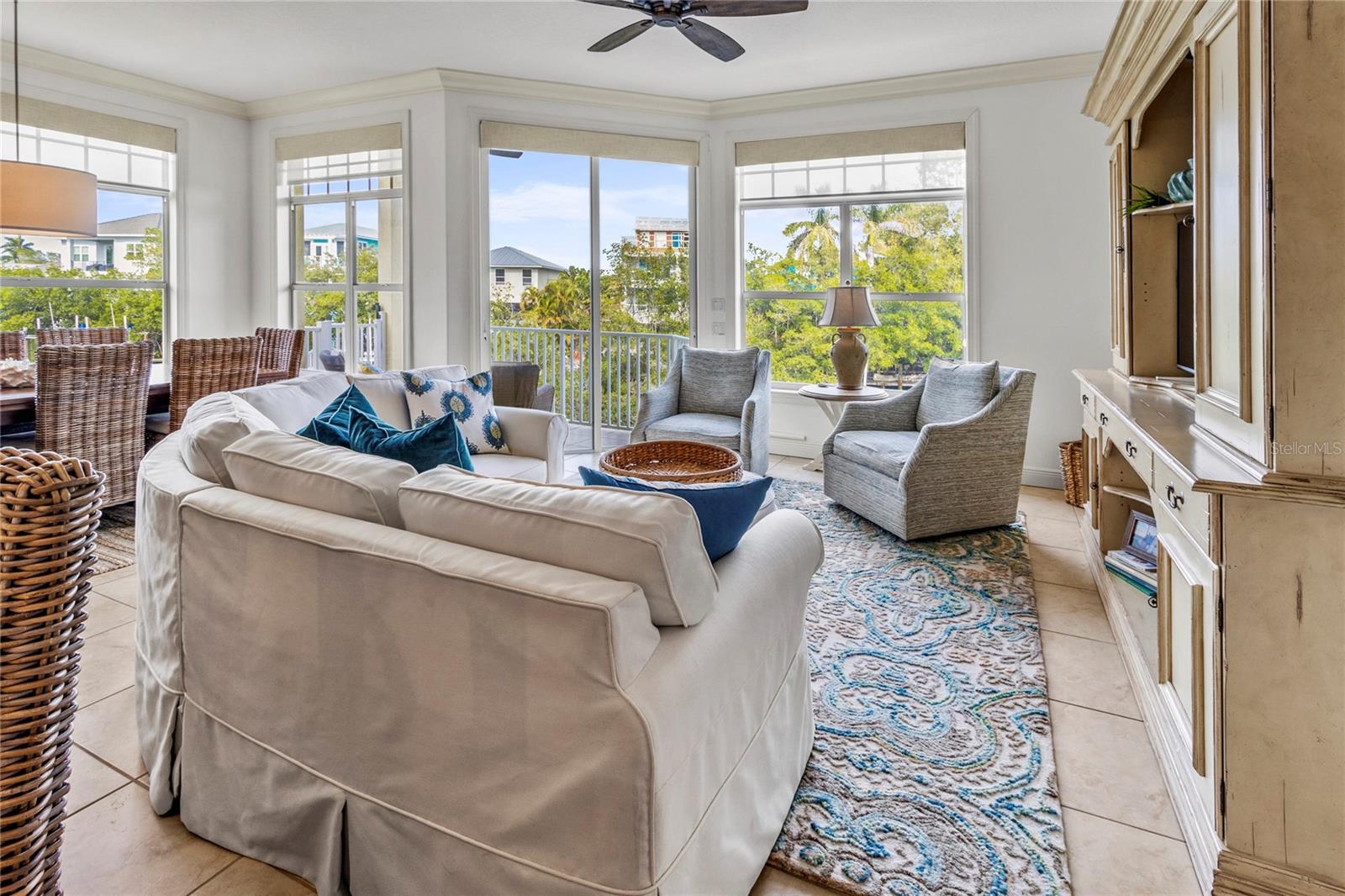 GRAND SIESTA 1 - Residential Income