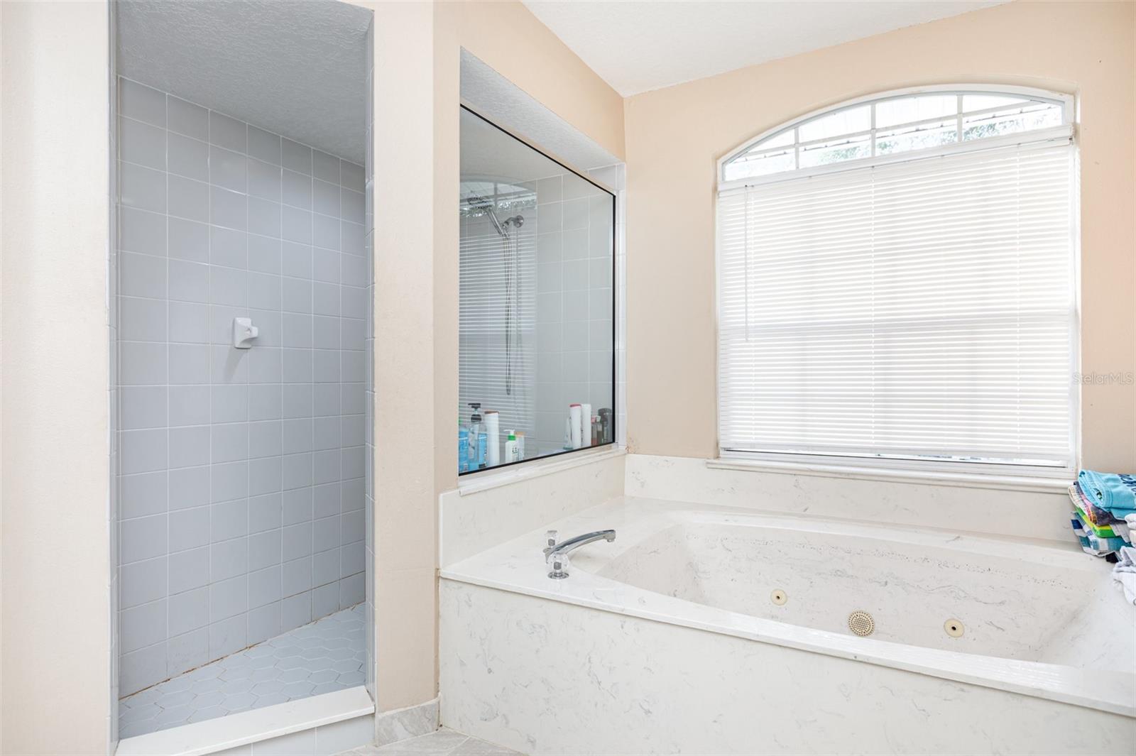 HAMMOCK PLACE II - Residential