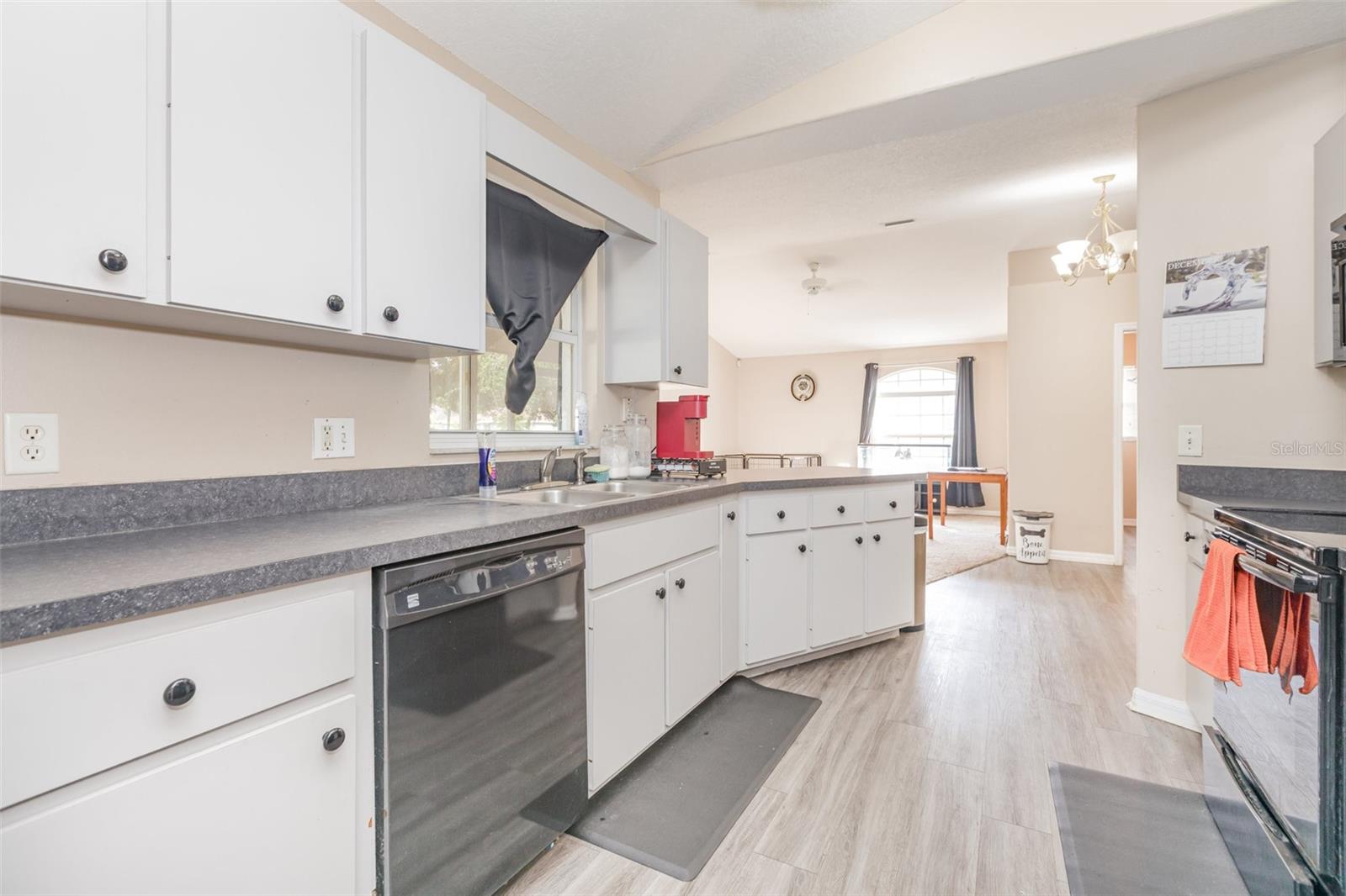 HAMMOCK PLACE II - Residential