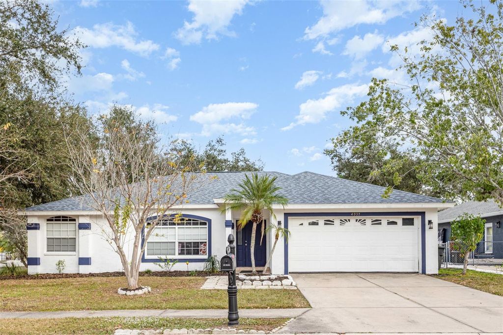 Photo of 4907 21st Way E, Bradenton, FL 34203 (MLS # TB8453172)