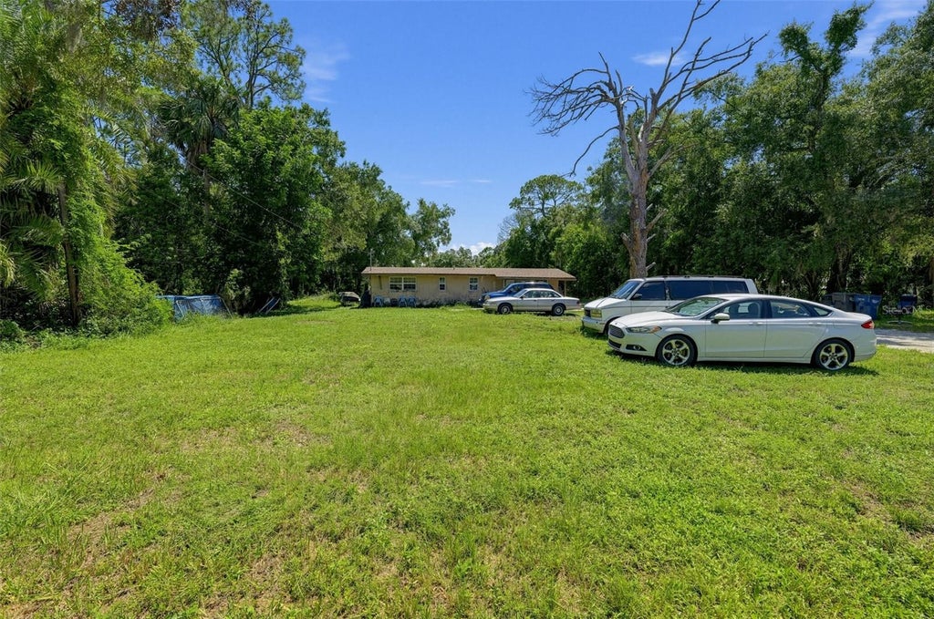 Photo of 3314 59th Avenue Drive E, Bradenton, FL 34203 (MLS # A4707003)