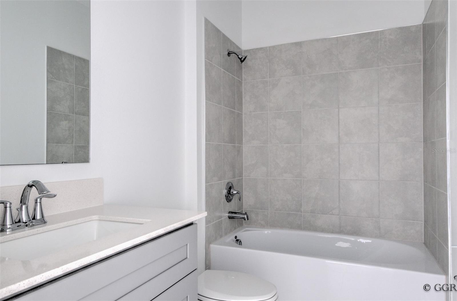 RHETTS RDG - Residential Lease