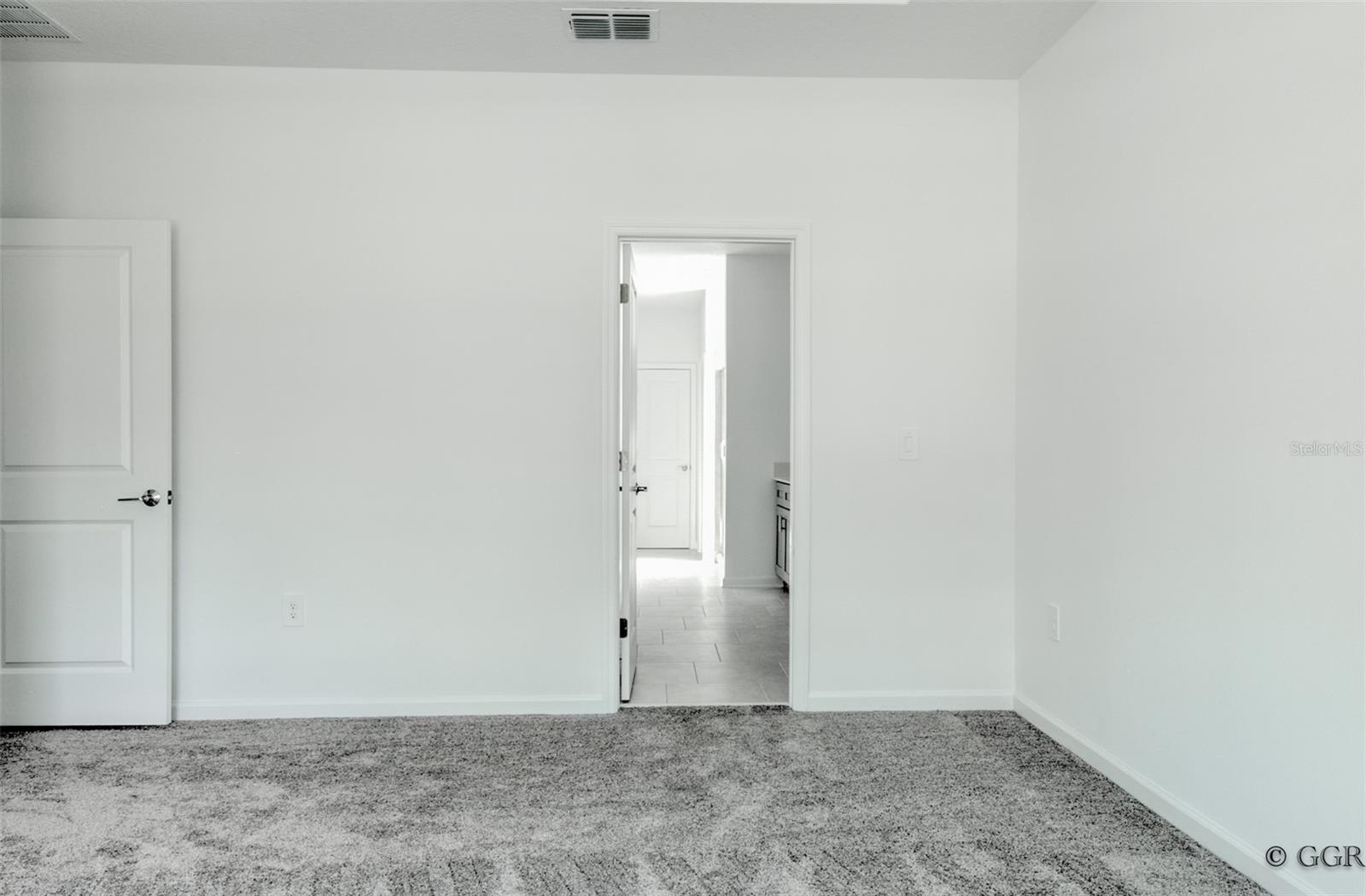 RHETTS RDG - Residential Lease