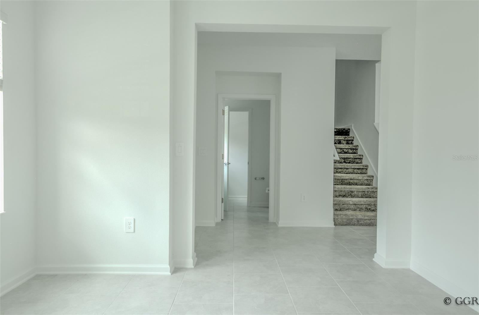 RHETTS RDG - Residential Lease