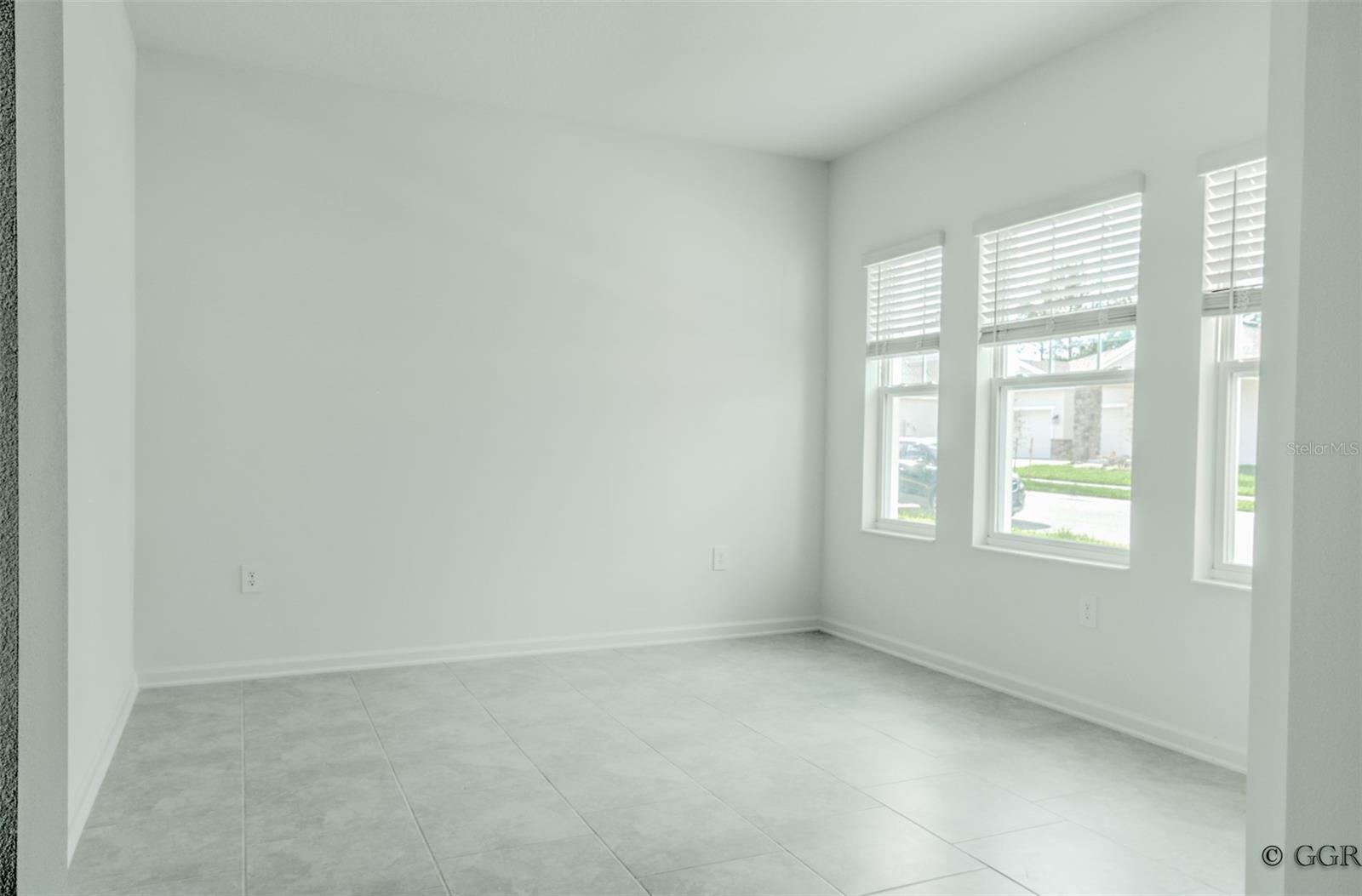 RHETTS RDG - Residential Lease