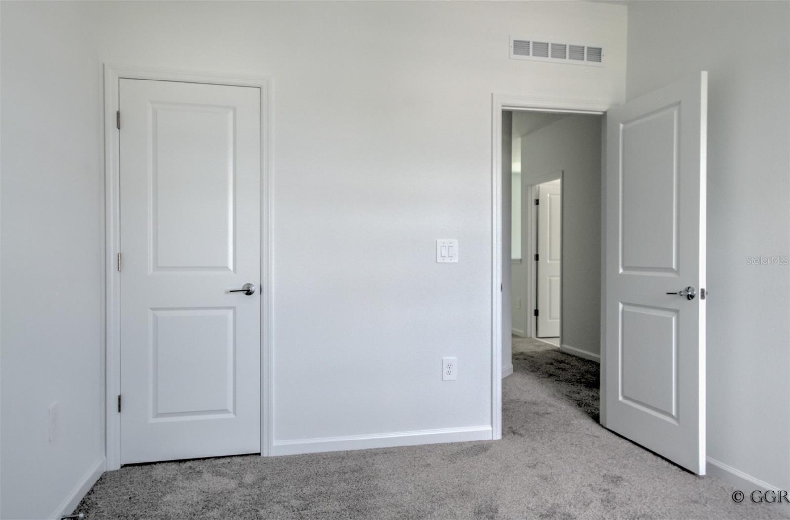 RHETTS RDG - Residential Lease