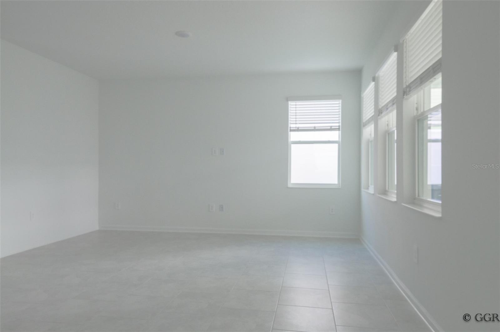 RHETTS RDG - Residential Lease