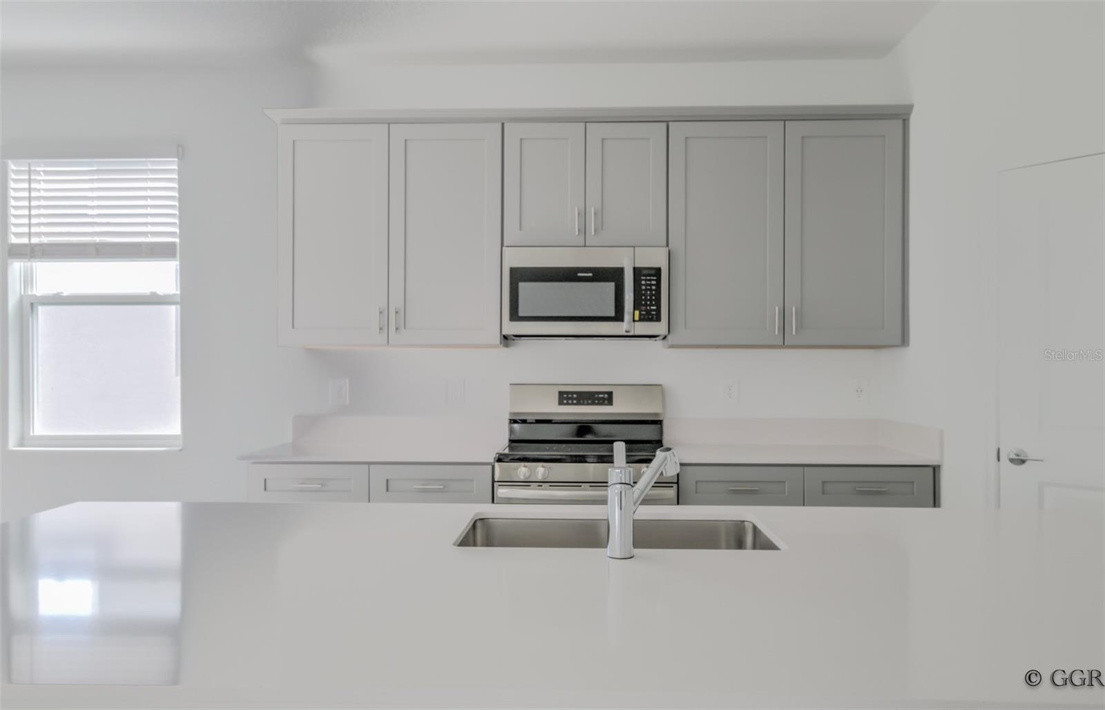 RHETTS RDG - Residential Lease