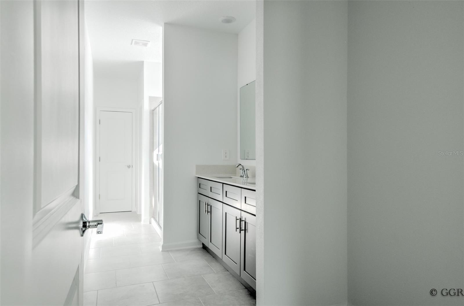 RHETTS RDG - Residential Lease