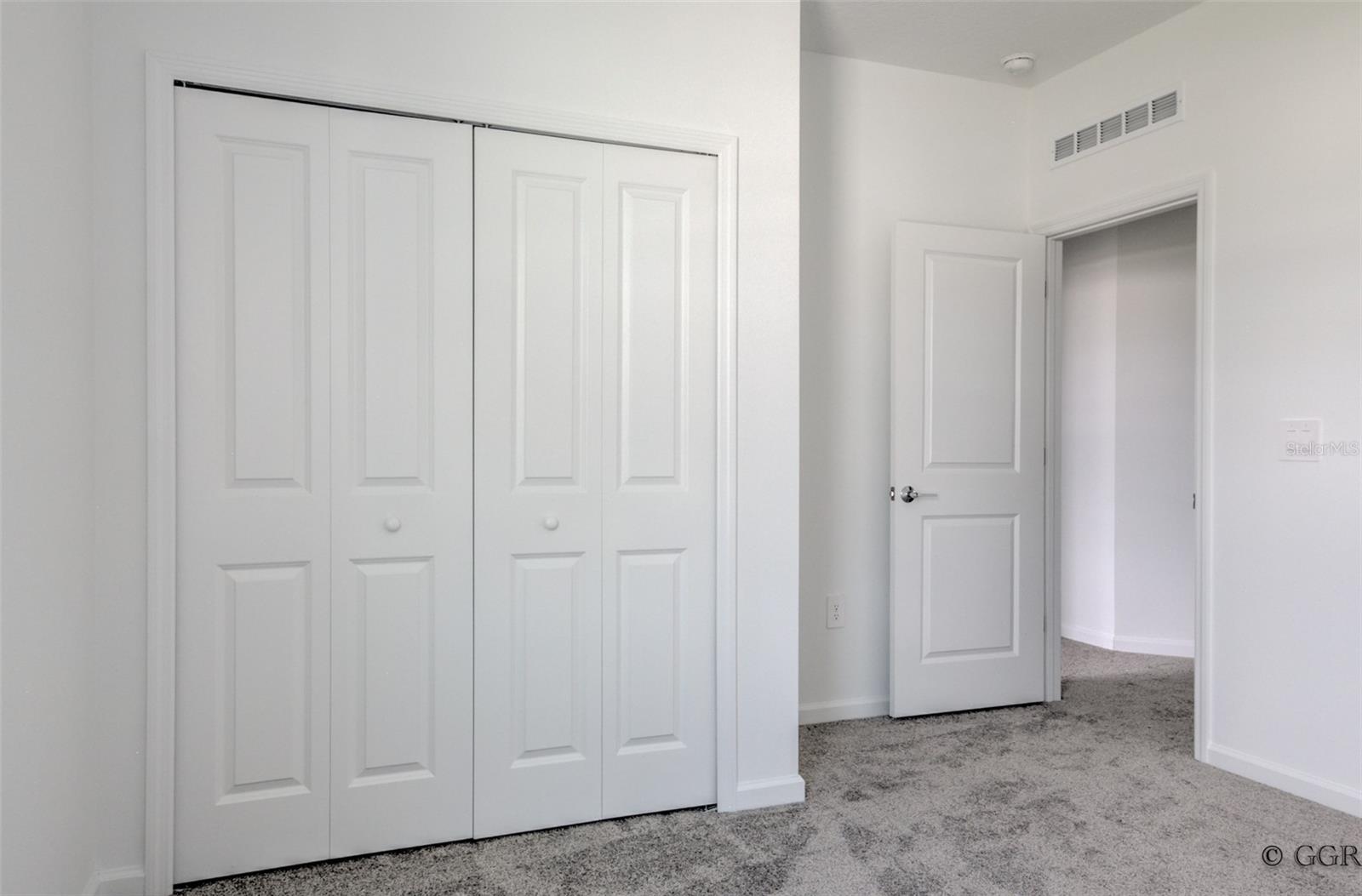 RHETTS RDG - Residential Lease