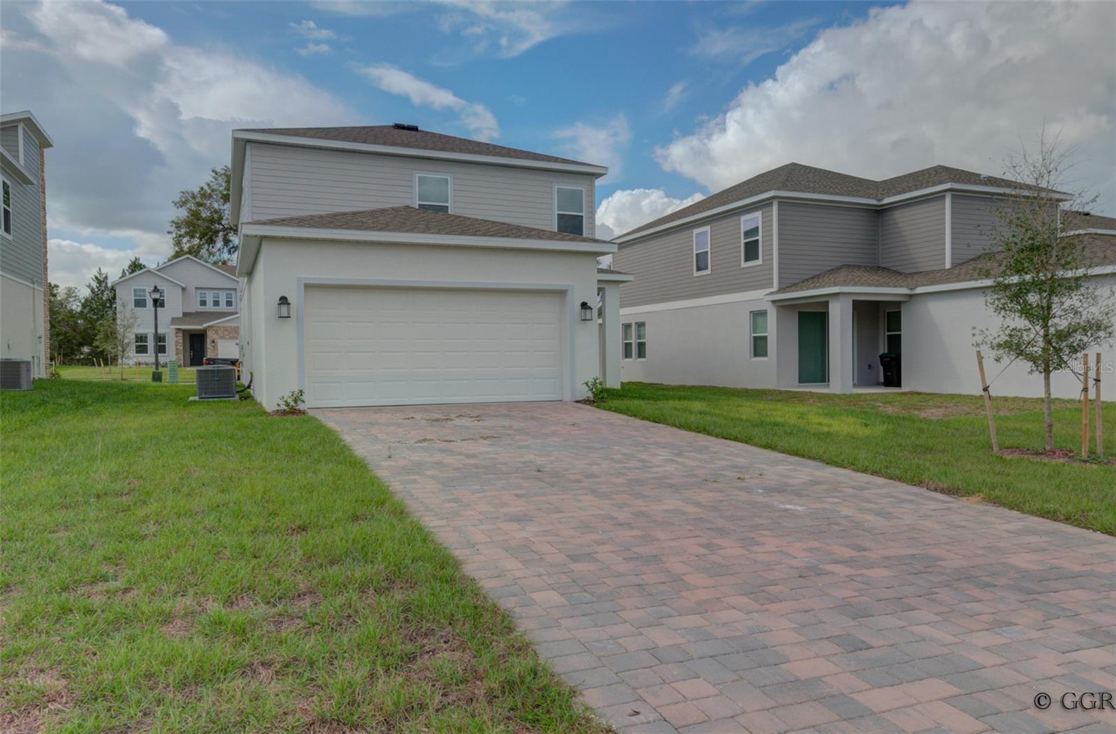 RHETTS RDG - Residential Lease