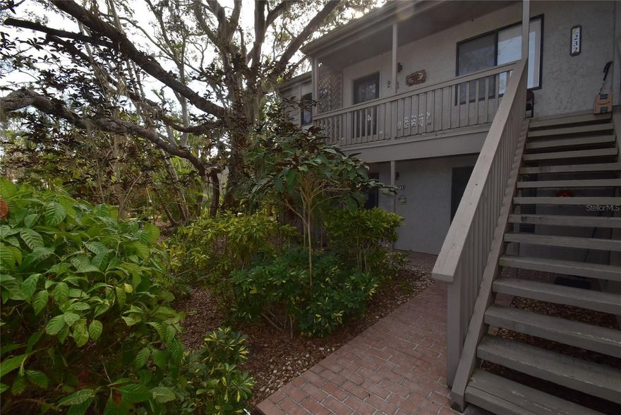 ***AVAILABLE NOW THRU SEPTEMBER 2025***. Tenants no pets no pick up trucks or RV.  A canopy tree community on Sarasota Bay. Pelican Cove is a 75-acre gated, vibrant, waterfront community nestled among manicured tropical foliage truly offering something for everyone. Abundant amenities include an 86-slip boat harbor with sailboat water, excellent rates, and a launch dock for kayaks and canoes, 6 heated swimming pools, hot tub, 3 clubhouses, 4 lighted tennis courts, shuffleboard, basketball, dog walk area, 5.5 miles of walking trails and boardwalks as well as fishing gazebos, water exercise classes, exercise facilities, 2 art studios and a pottery classroom. Take classes at Pelican Cove University or join one of the more than 37 clubs for photography, fiber art, bike riding, yoga, Tai Chi, culinary arts, and card clubs. Woodworking, sculpting and evening jazz & classical music concerts round out the active lifestyle. Pelican Cove, the ultimate adult sanctuary, continues to be recognized and win awards for its landscaping and its superior management. Minutes from SIESTA KEY BEACH, restaurants, shopping.