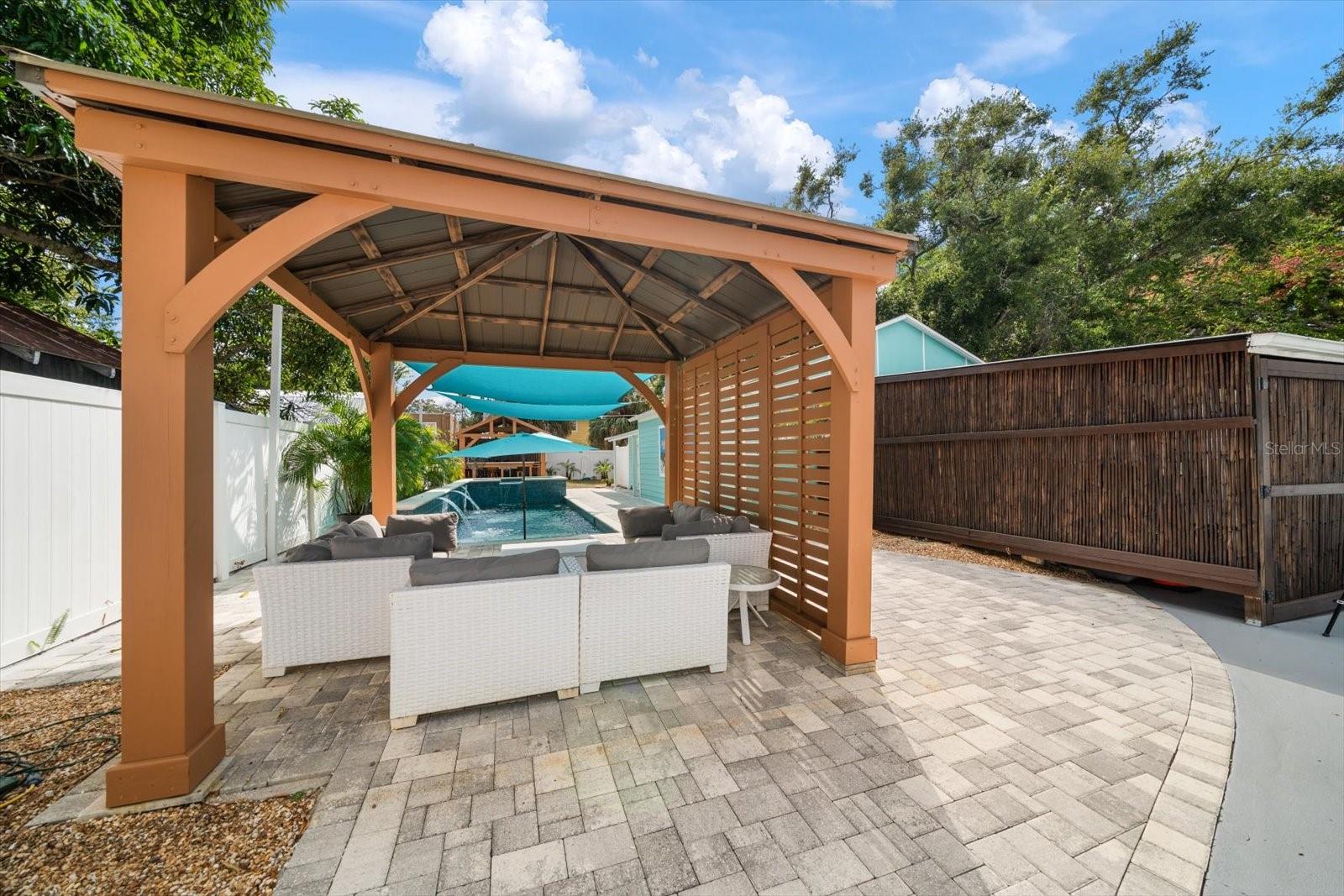 MAGNOLIA PARK - Residential