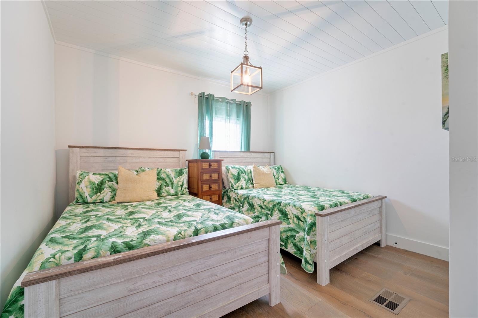 MOREY BEACH - Residential