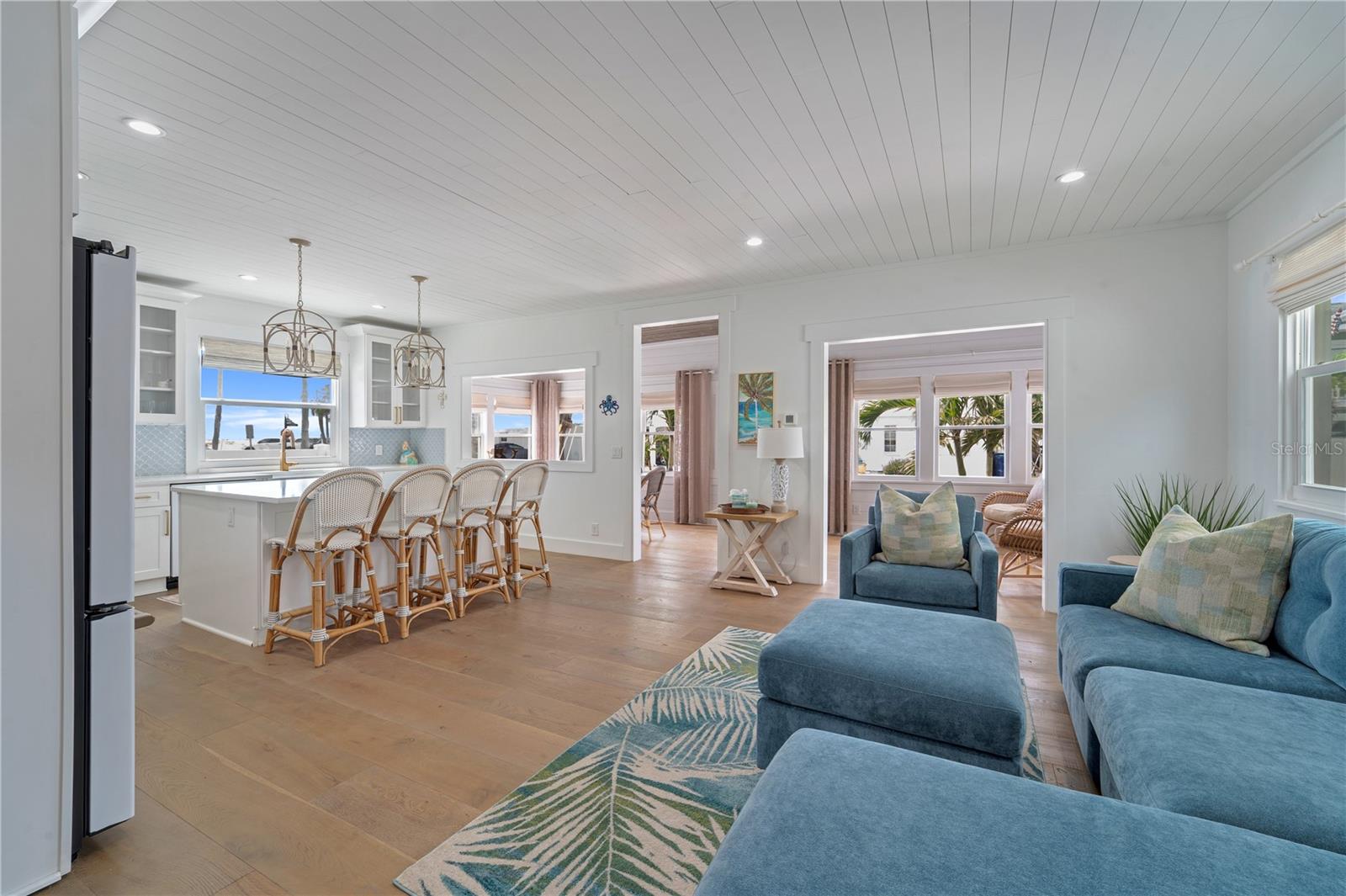 MOREY BEACH - Residential