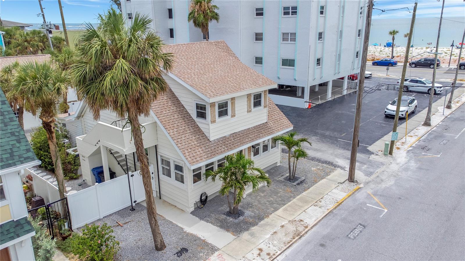 MOREY BEACH - Residential