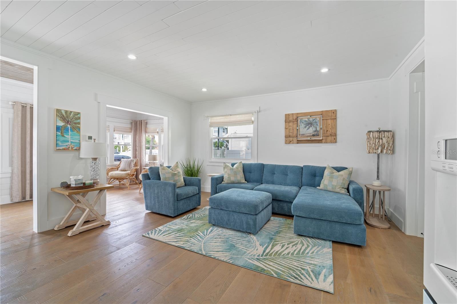 MOREY BEACH - Residential