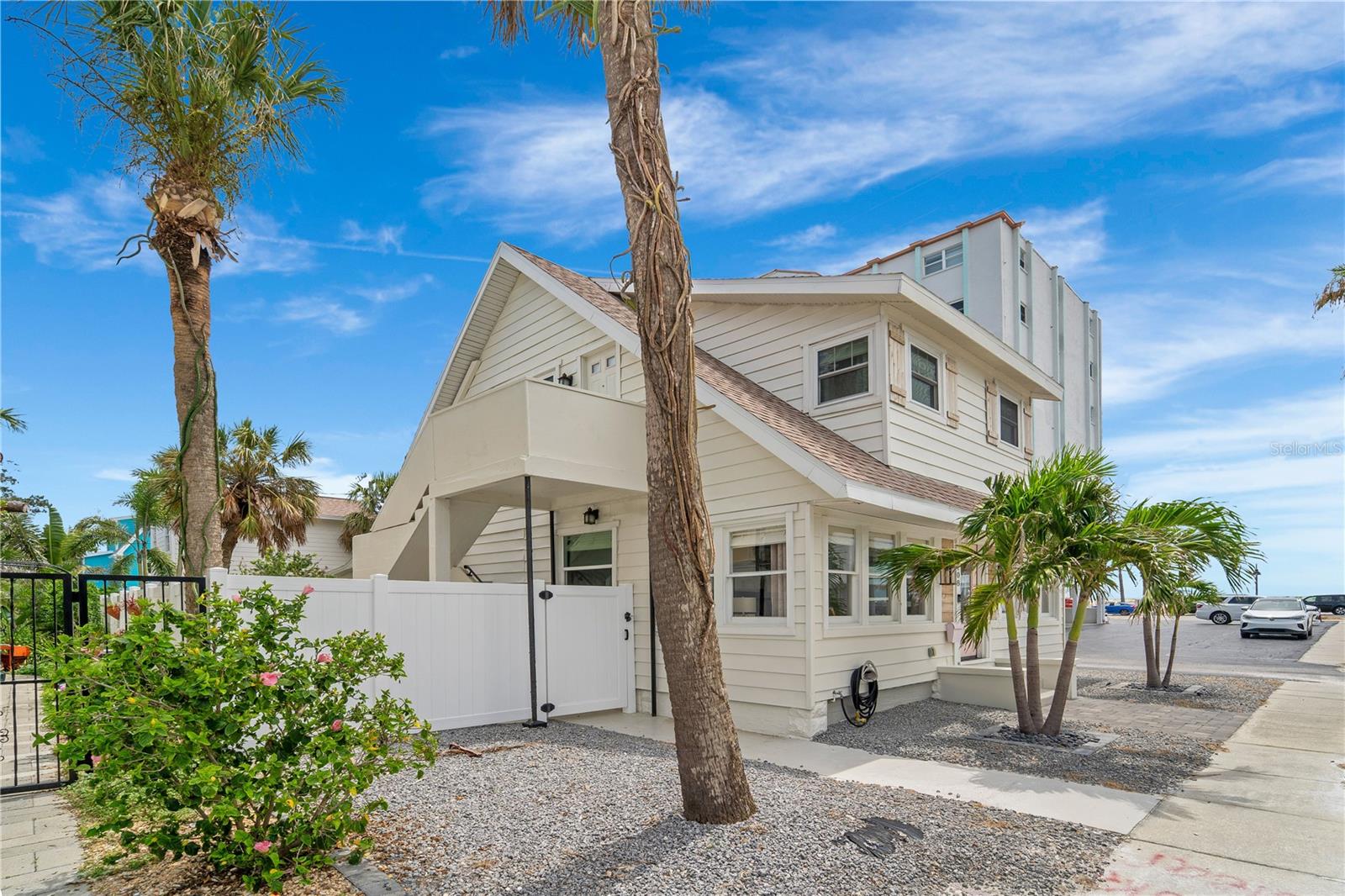 MOREY BEACH - Residential