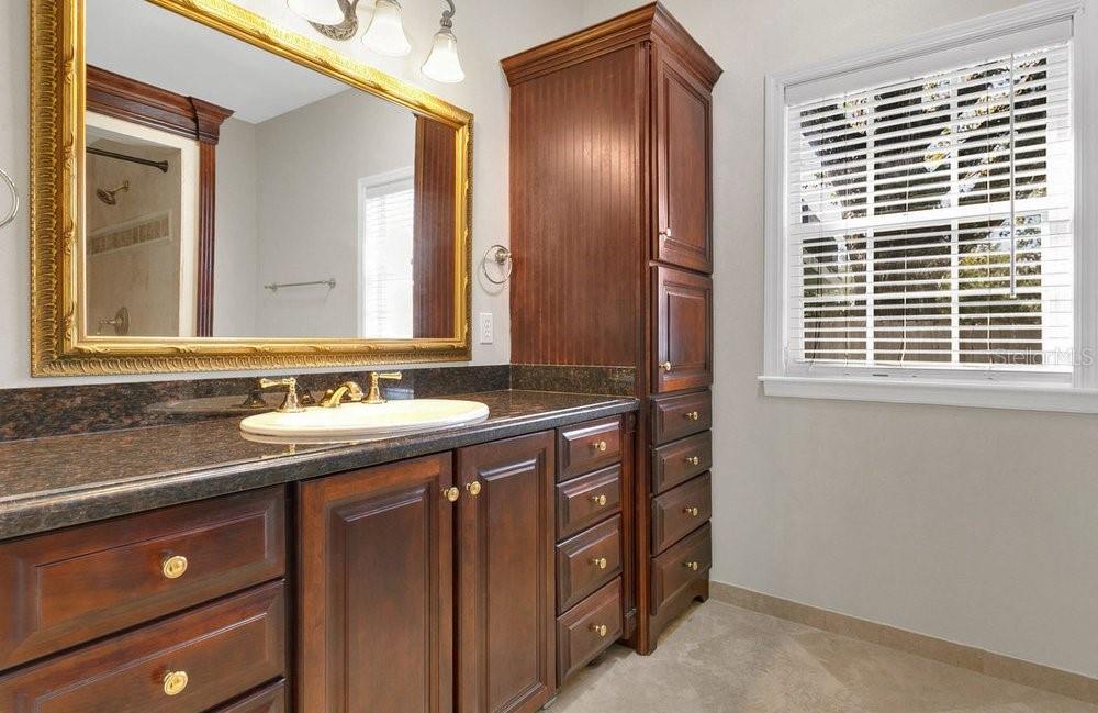 SHADY LANE TERRACE - Residential