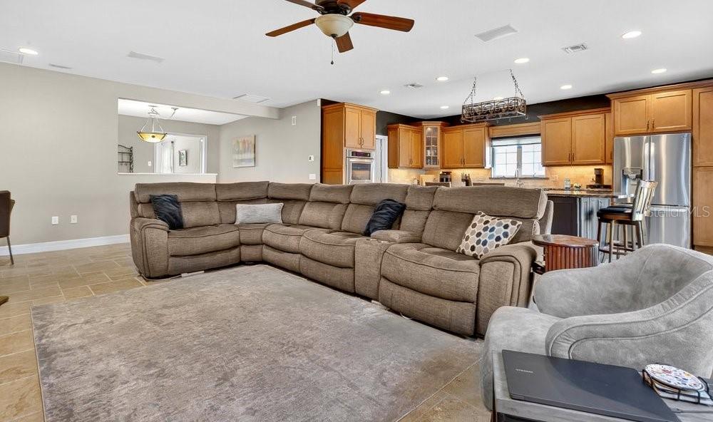 SHADY LANE TERRACE - Residential