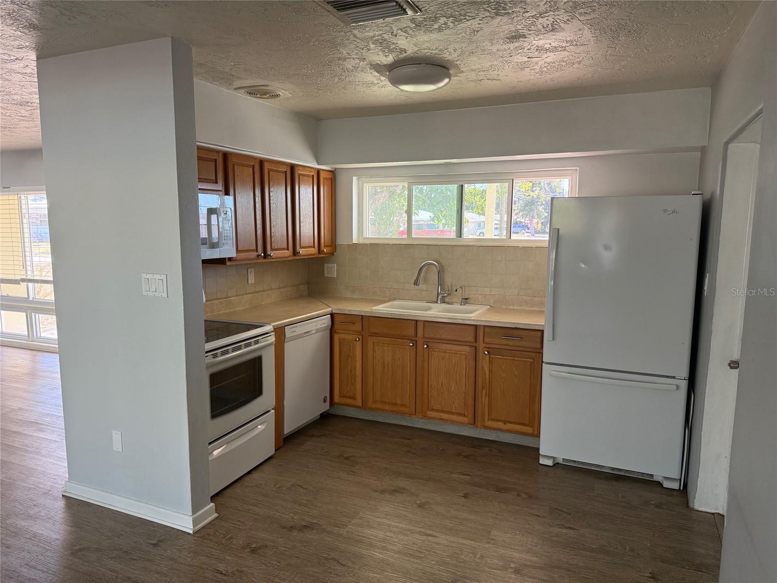 DENHAM ACRES - Residential